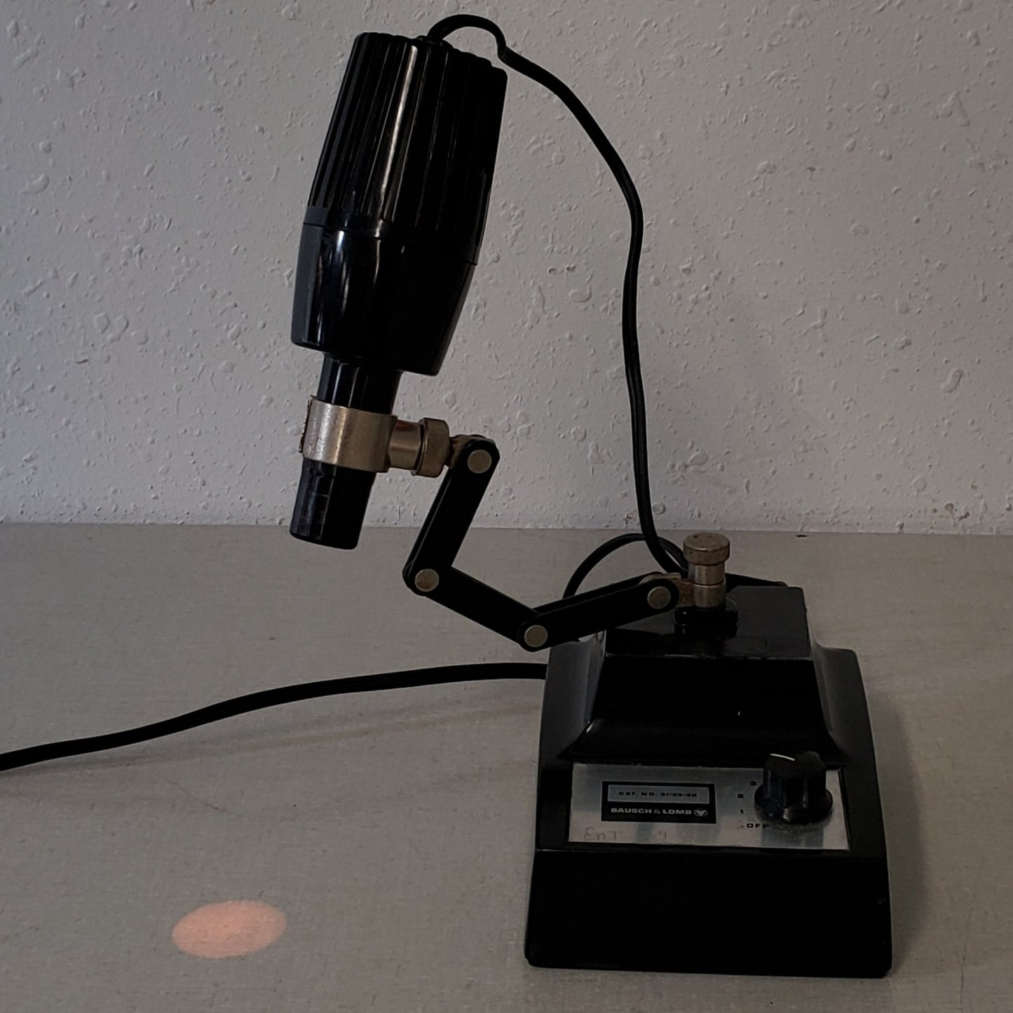 Bausch & Lomb 31-35-30 Illuminator & Transformer For Microscope Adjustable Stand