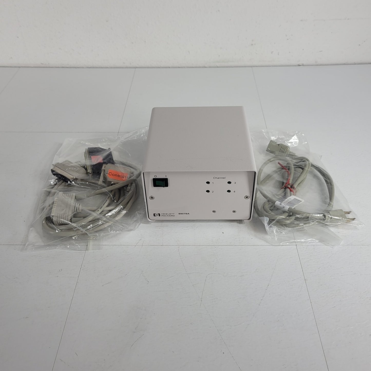 Hewlett Packard HP 89078A Valve/Pump Controller For HPLC Spectrophotometers