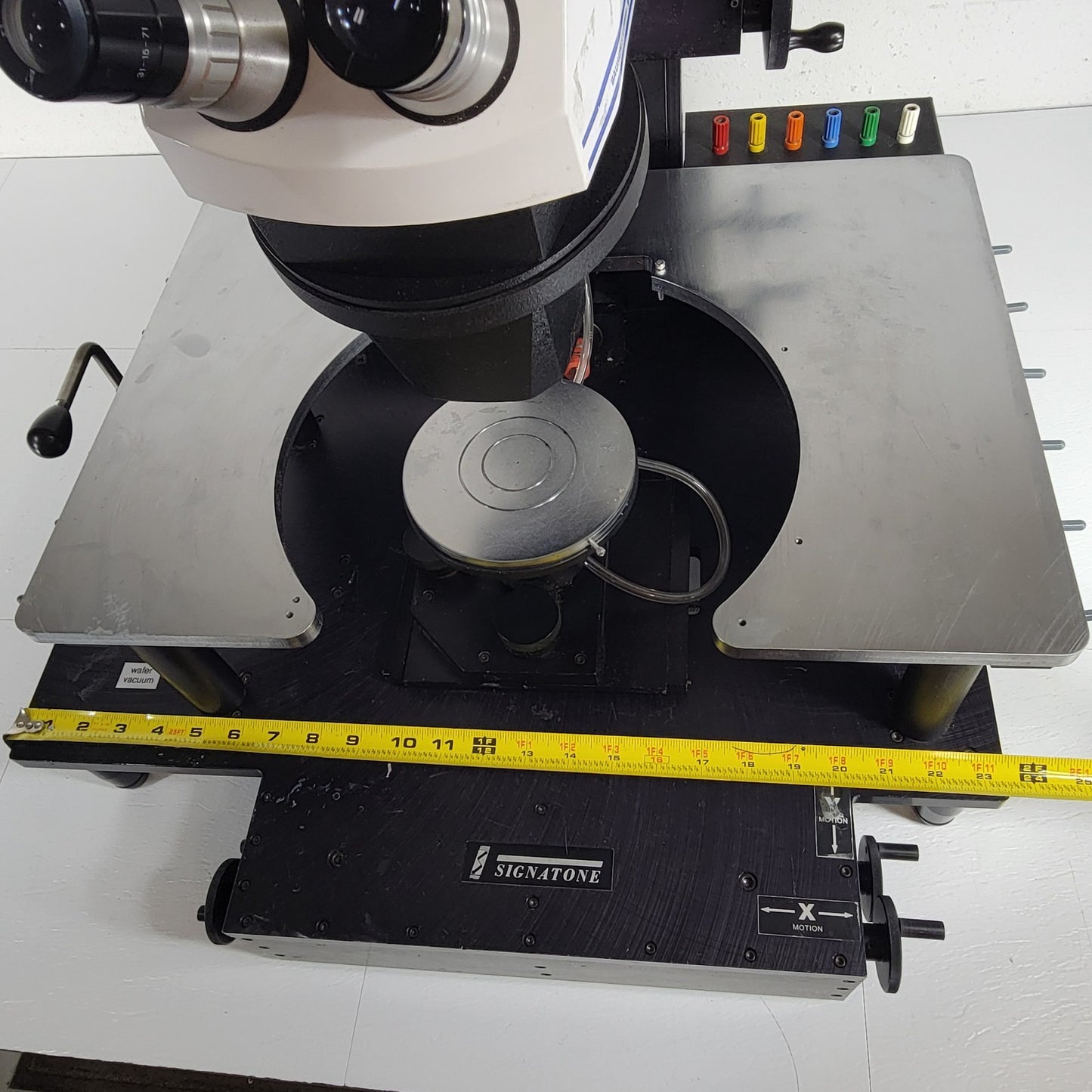 Signatone S-1150A Probe Station Baush & Lomb StereoZoom 7 Wafer Vacuum
