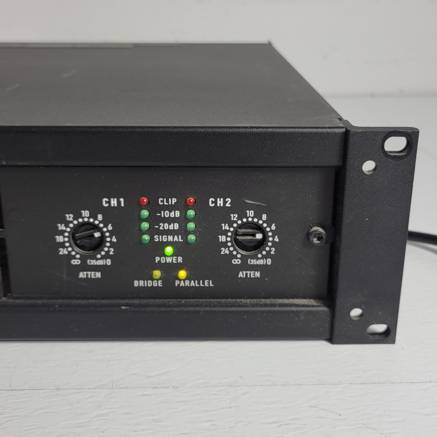 QSC CX602V 2-Channel Professional Power Direct 70V Amplifier 400W Powerwave Tech