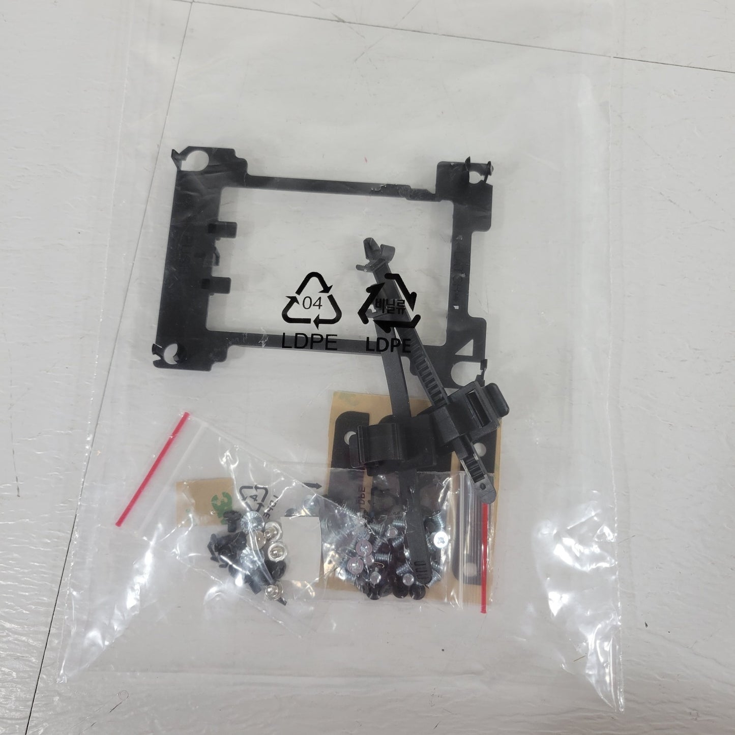 ASUS ASMB9-iKVM IPMI 2.0 Management Upgrade Kit w/ KVM and Server Software Cable