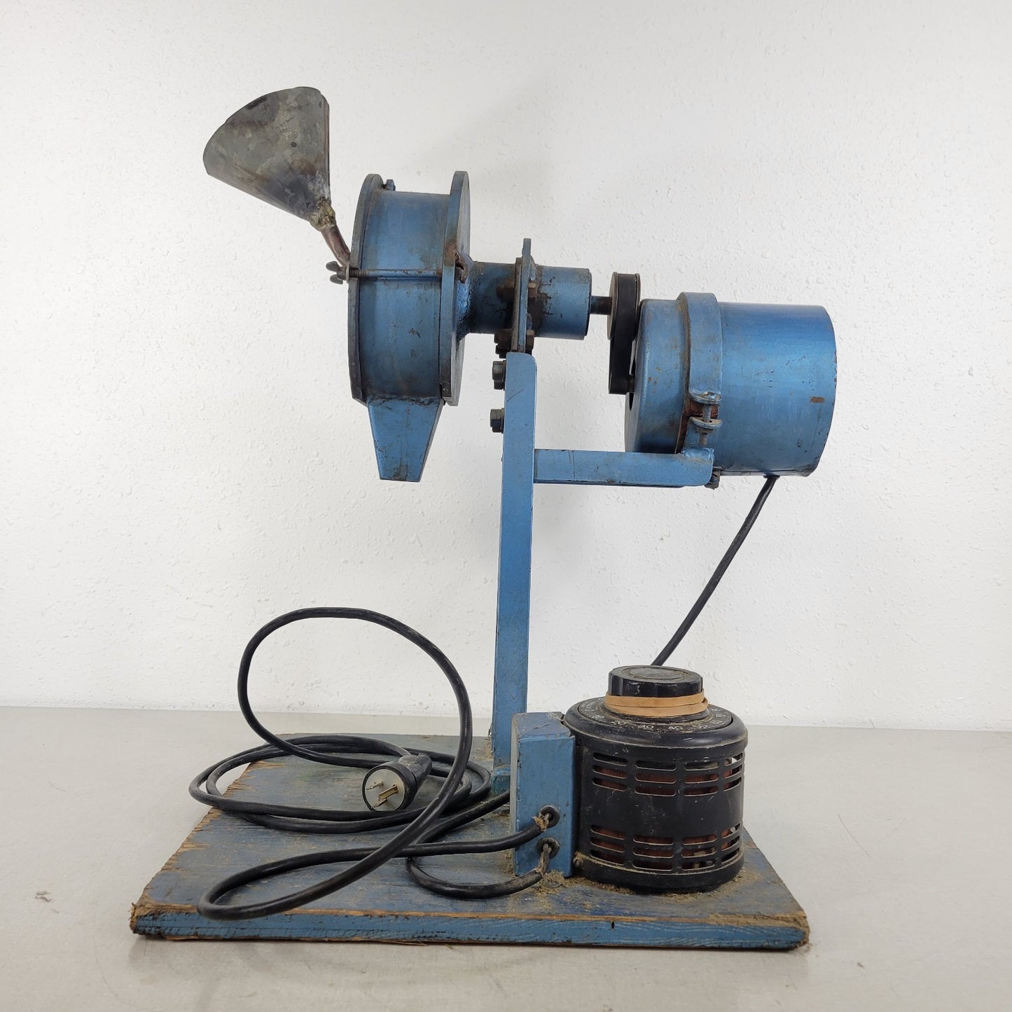 Tested Vintage Grain Mill Grinder Fargo Foundry Adjustable Speeds Variac