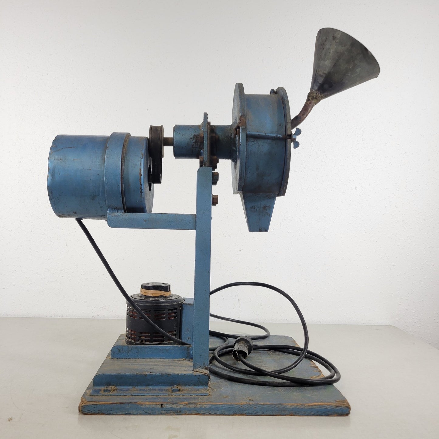 Tested Vintage Grain Mill Grinder Fargo Foundry Adjustable Speeds Variac