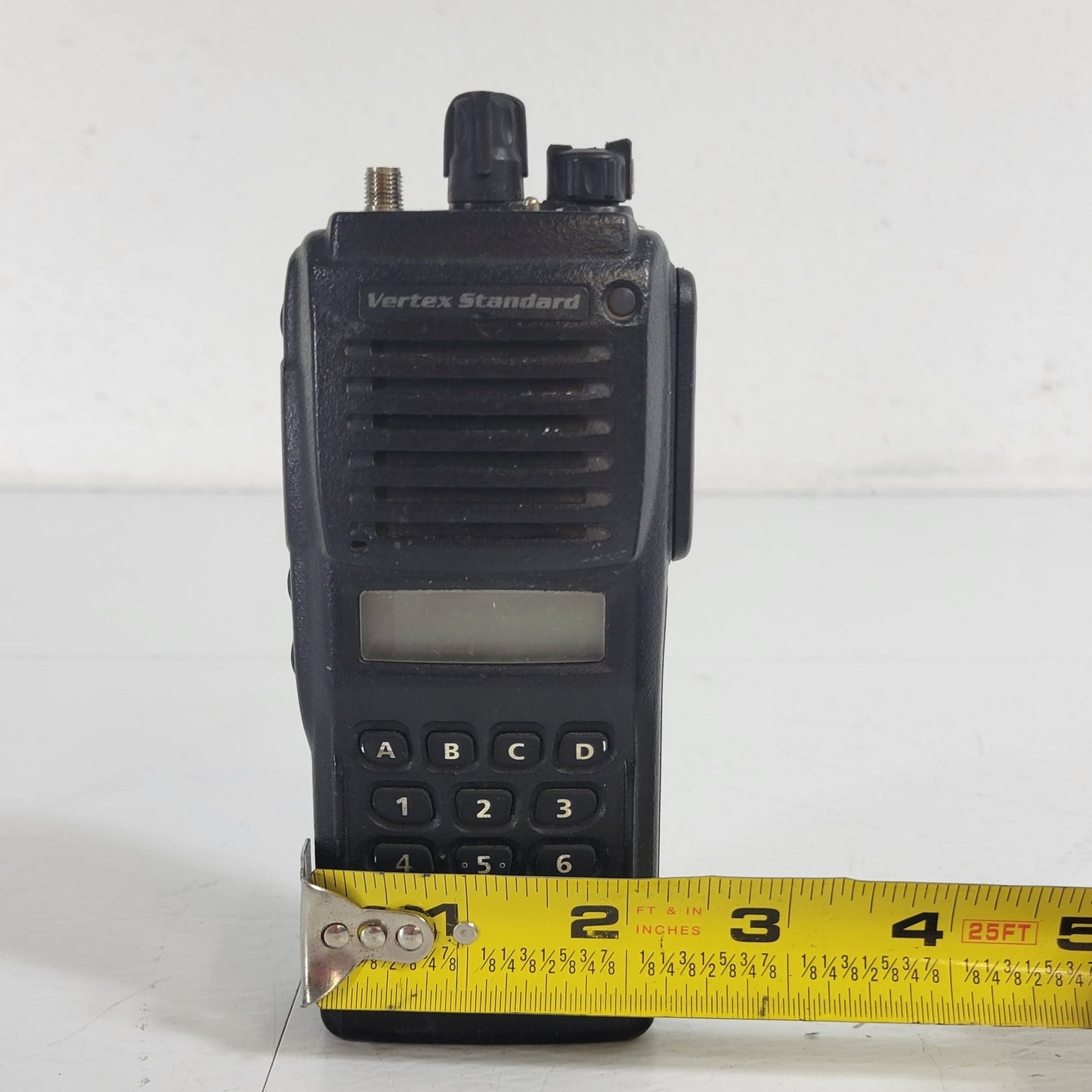 TESTED Vertex Standard Digital VX-P929-D0-5 Portable Two Way Walkie RADIO ONLY
