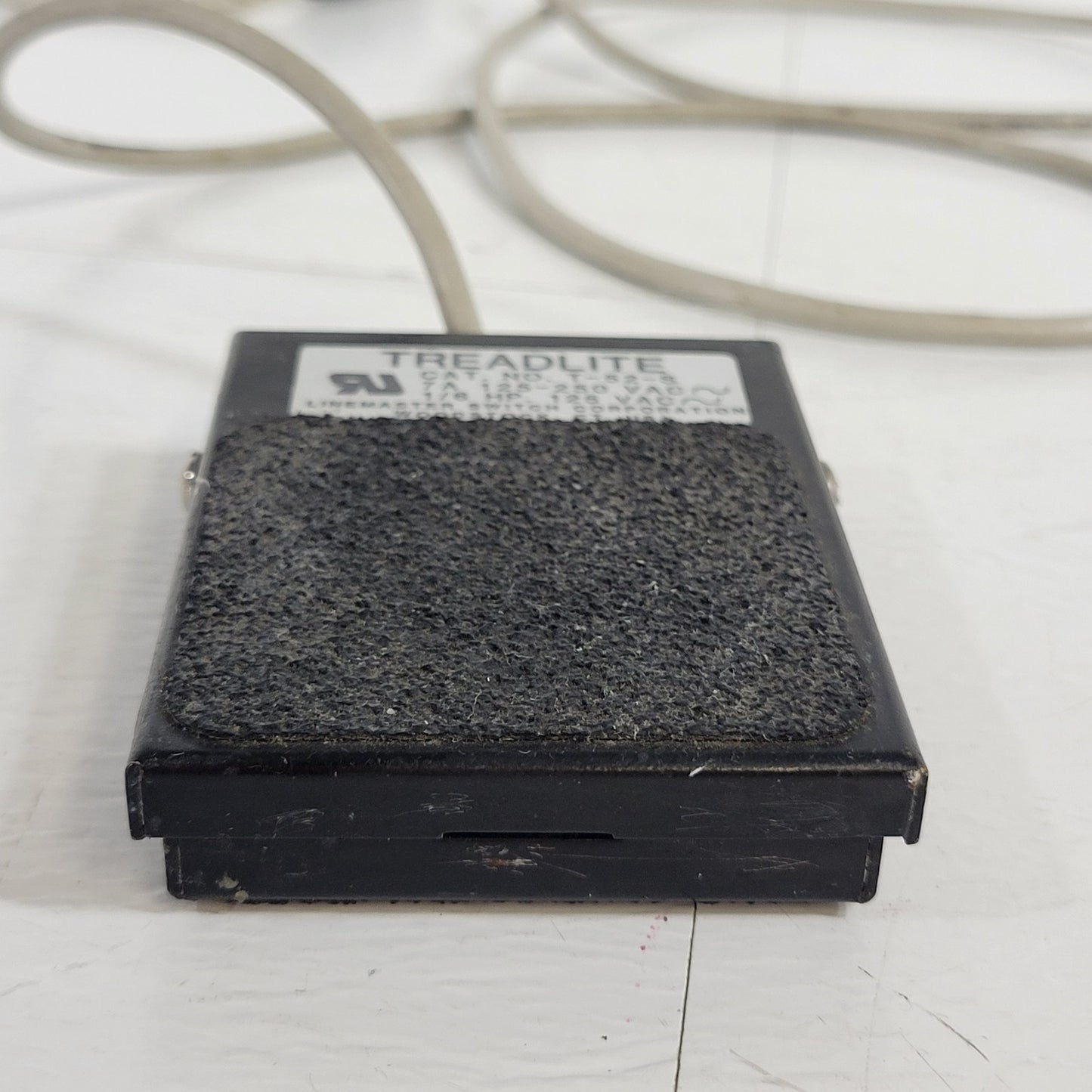 Treadlite T-52-S Foot Switch 7A 1/6 HP 125VAC Linemaster Switch Corporation