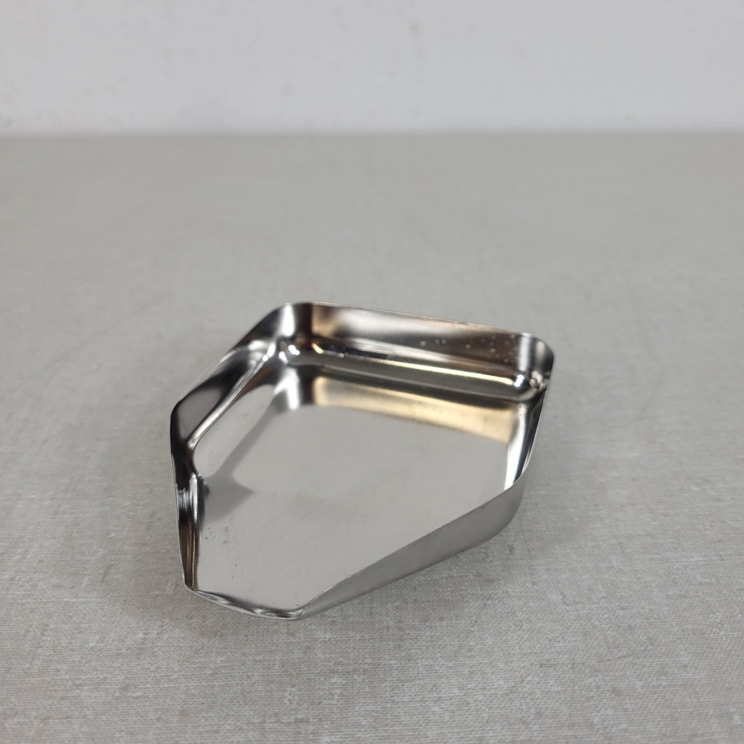 Lot Of Two 80mm Weigh Pans Sidewall Pour Spout Aluminum Replacement Parts