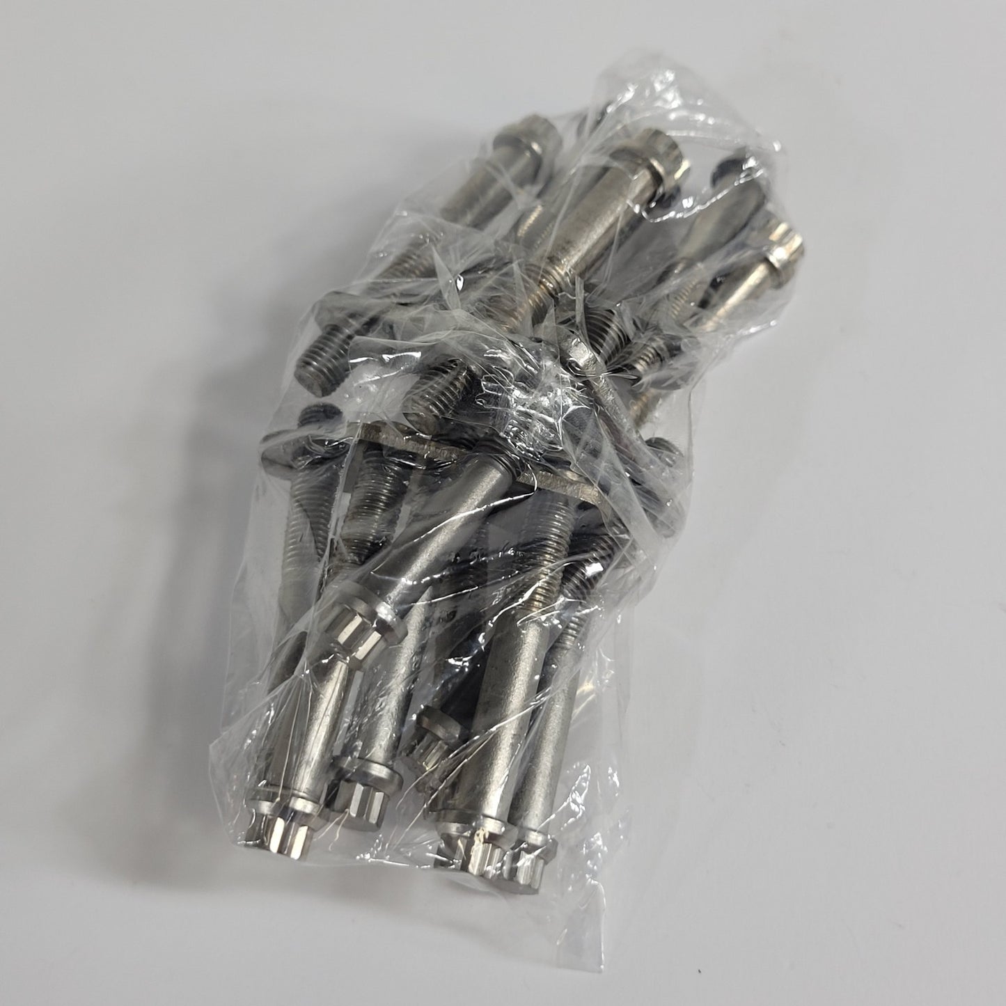 DN100CF 6" CF Conflat Hardware Kit 16 Blots w/ 8 Nuts 2.5" Long High Vacuum SS