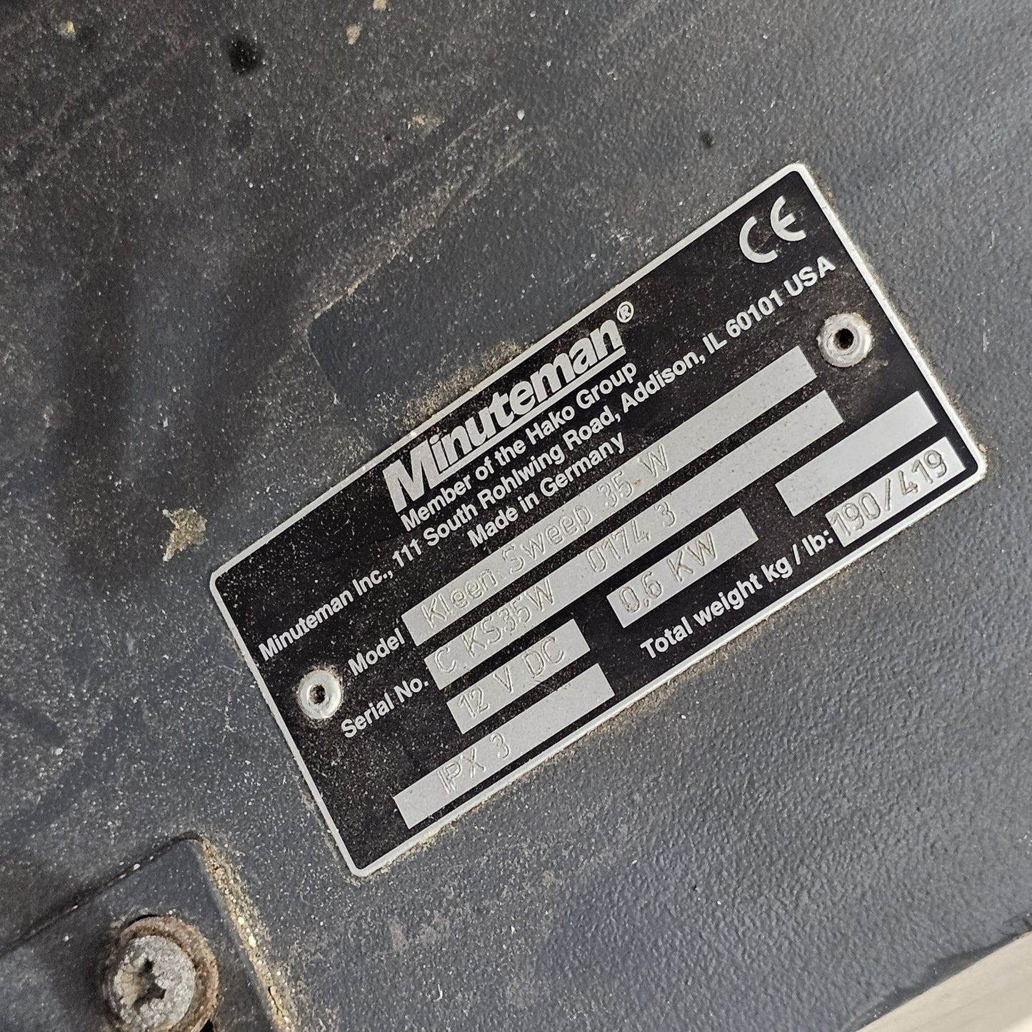 Minuteman Kleen Sweep KS 35W Battery Commercial Walk Behind Floor Sweeper Hall