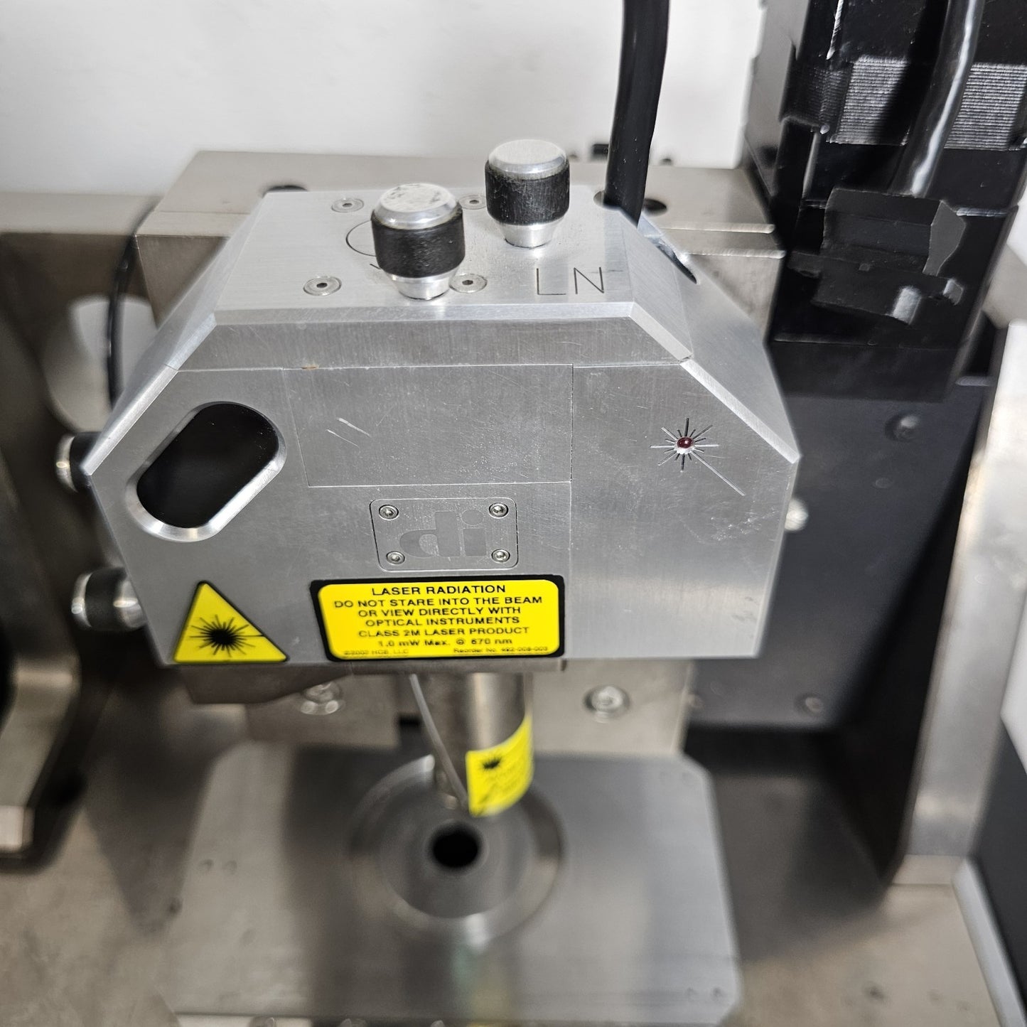 MANY PARTS DI Veeco Bruker AFM MMAFM-2 Bioscope NanoScope IIIa Extended Stages