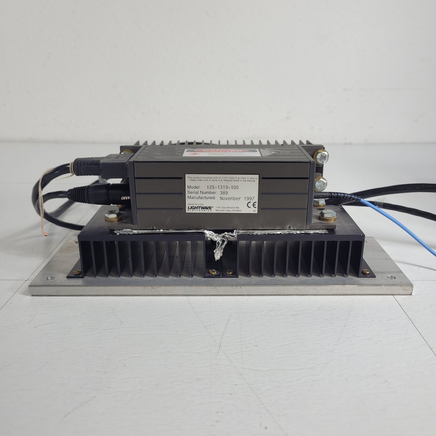TESTED Lightwave 125 Diode Power Supply w/ 125-1319-100 IR Laser Head 1319nm