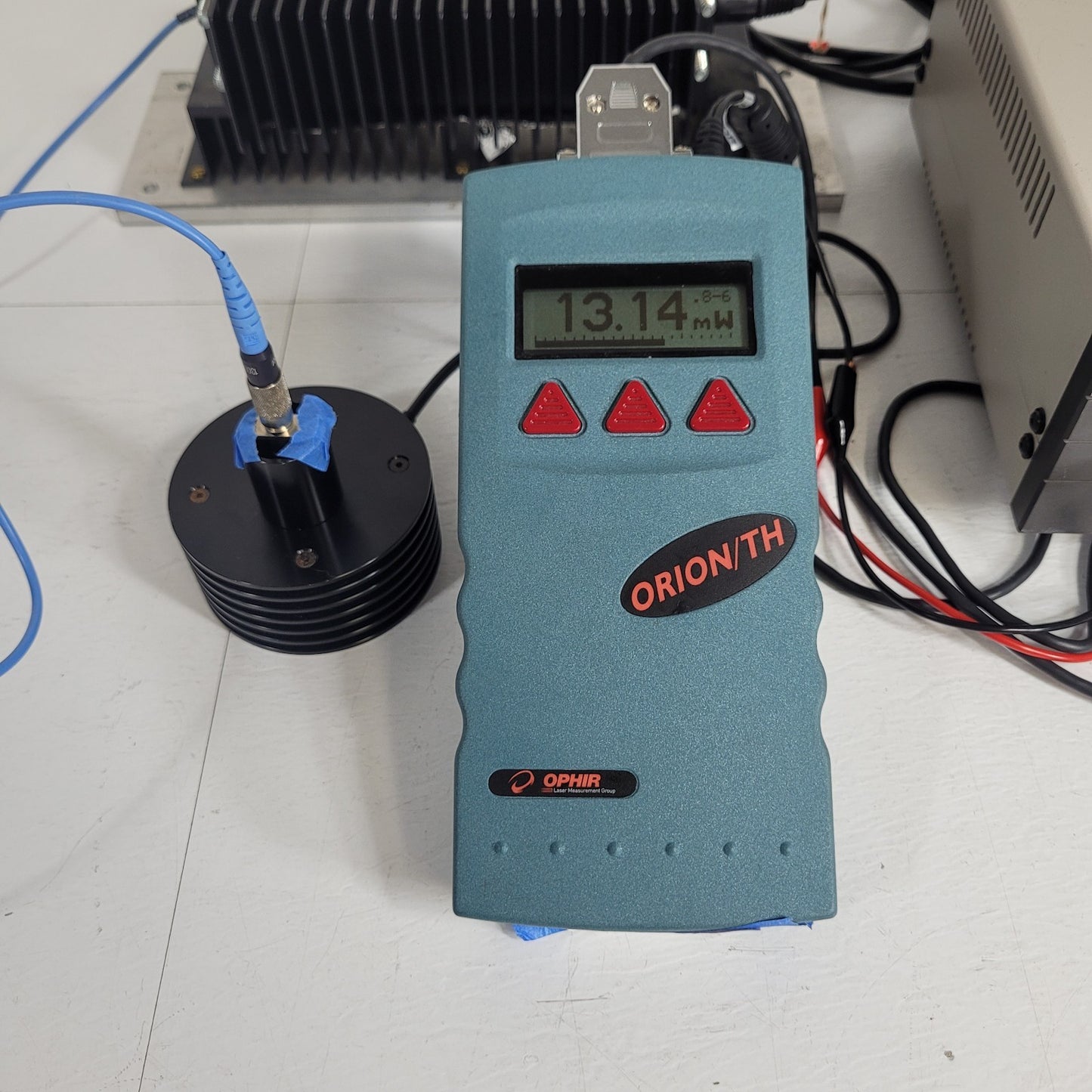 TESTED Lightwave 125 Diode Power Supply w/ 125-1319-100 IR Laser Head 1319nm