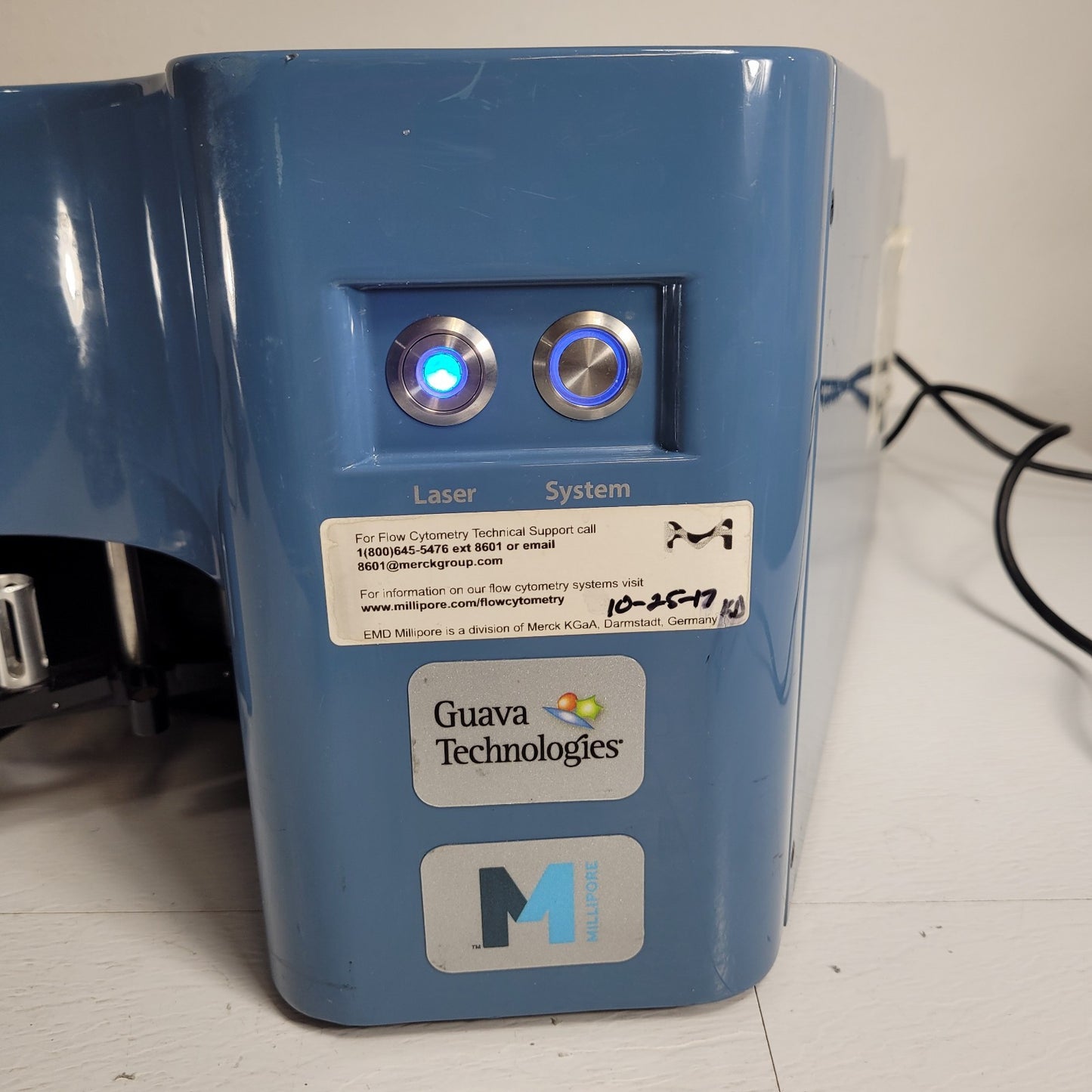 Guava EasyCyte Mini Flow Cytometer Millipore Desktop Cell Analysis w CytoSoft PC