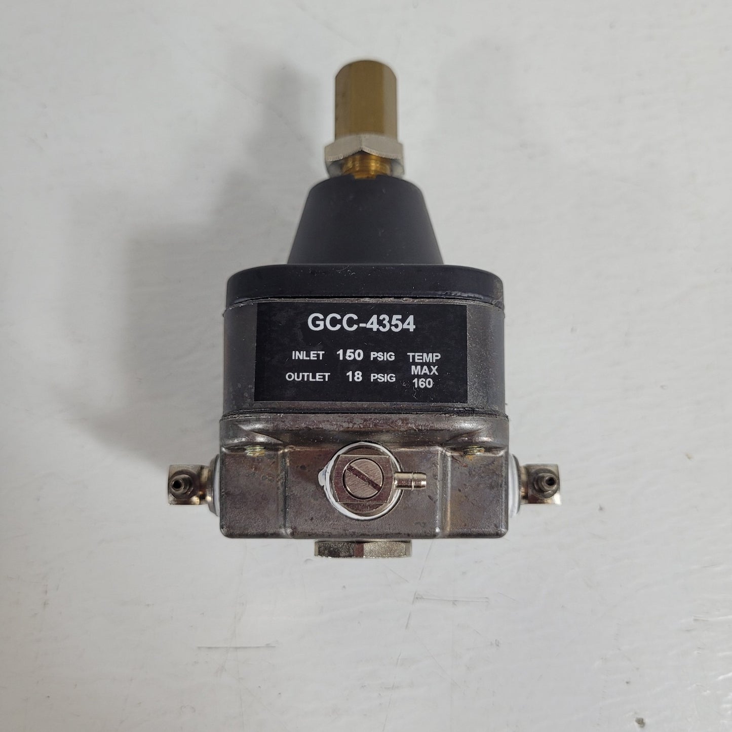 Beckman Coulter GCC-4354 Air Pressure Regulator 150psi Inlet Max 18psi Outlet