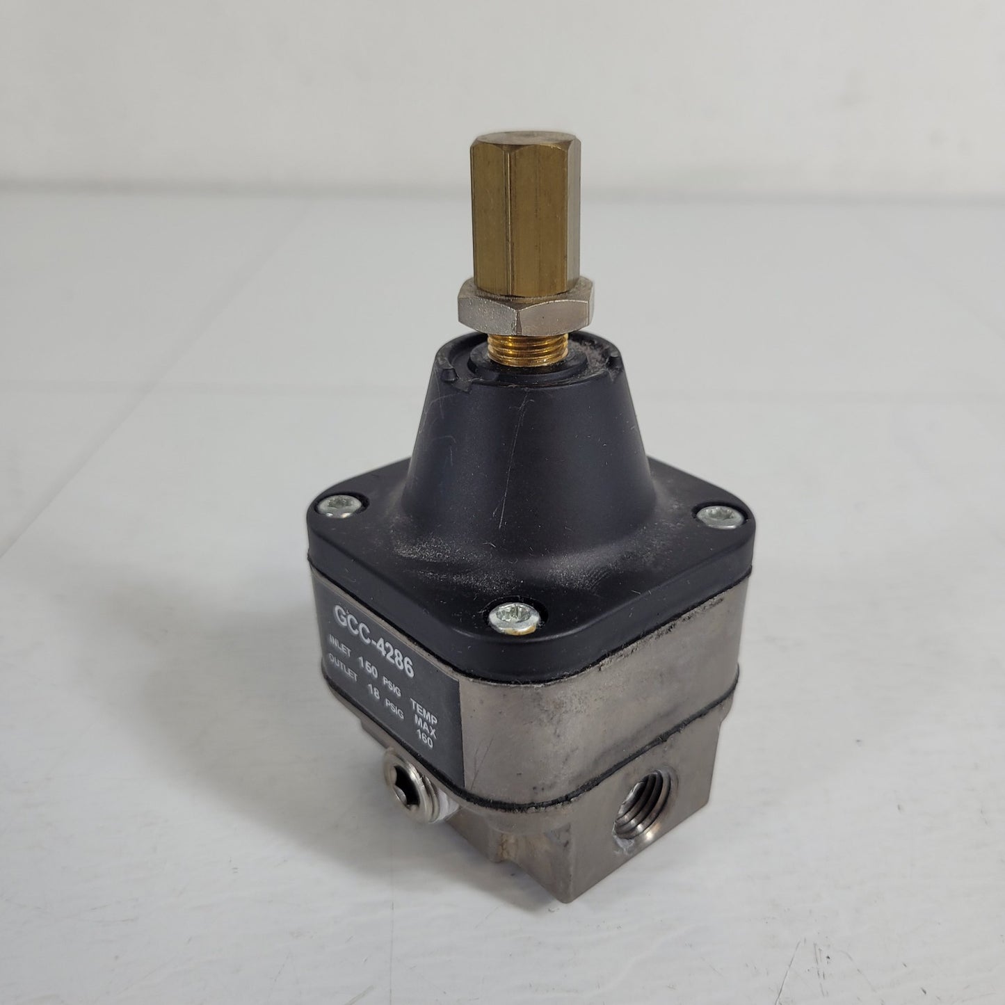 Beckman Coulter GCC-4286 Air Pressure Regulator 150psi Inlet Max 18psi Outlet
