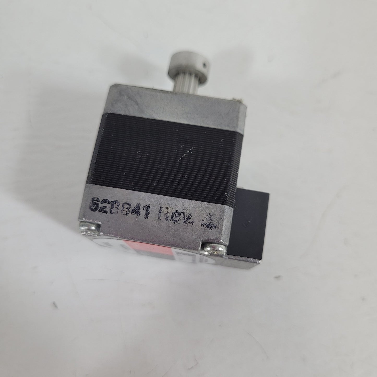 Vexta Oriental PK233PA Stepper Motor 1.8 Deg 1.2A 2 Phase 2.7 Ohm OV70M66928