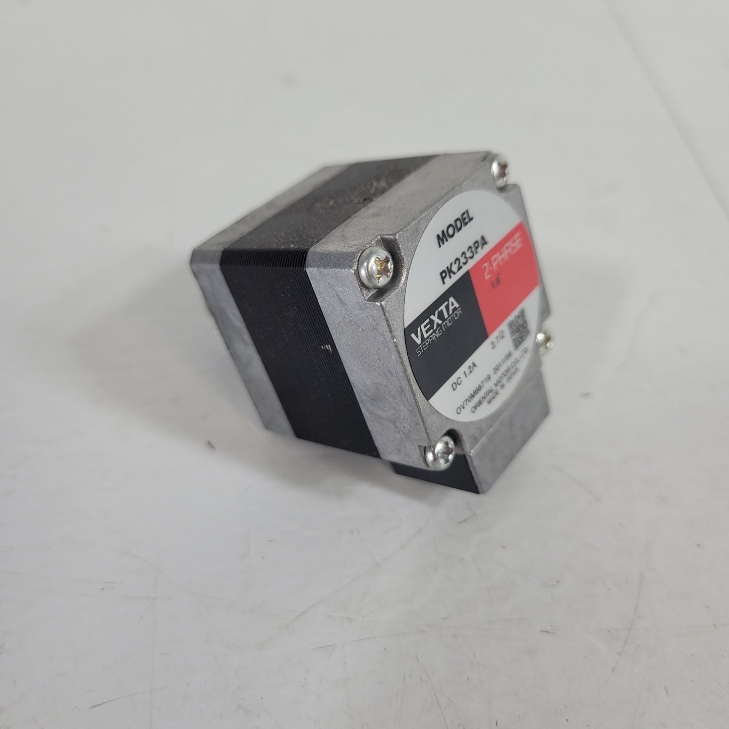 Vexta Oriental PK233PA Stepper Motor 1.8 Deg 1.2A 2 Phase 2.7 Ohm OV70M66928