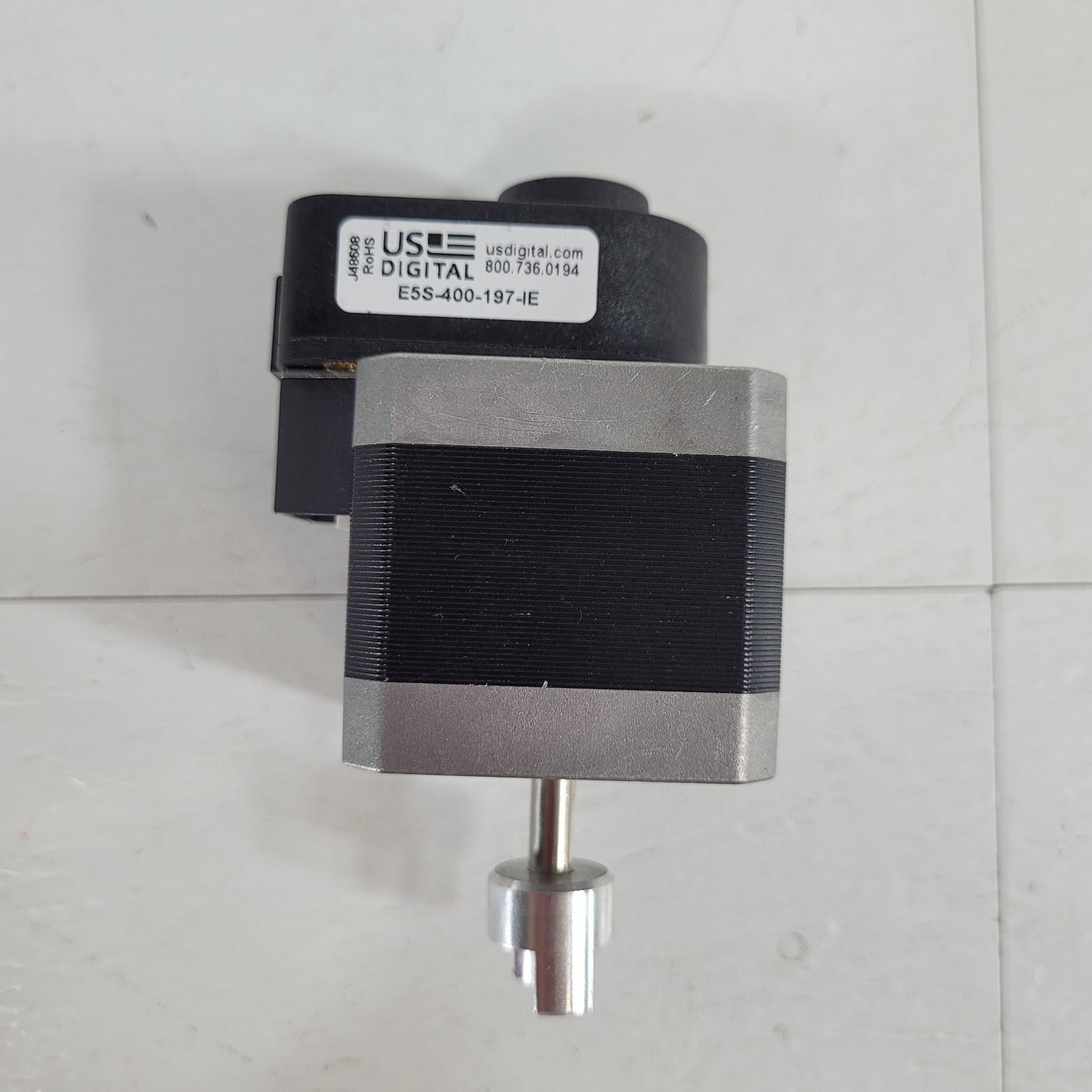 Vexta Oriental Co P0022-9012PE Stepper Motor 1.8deg 1.2A E5S-400-197-IE Sensor