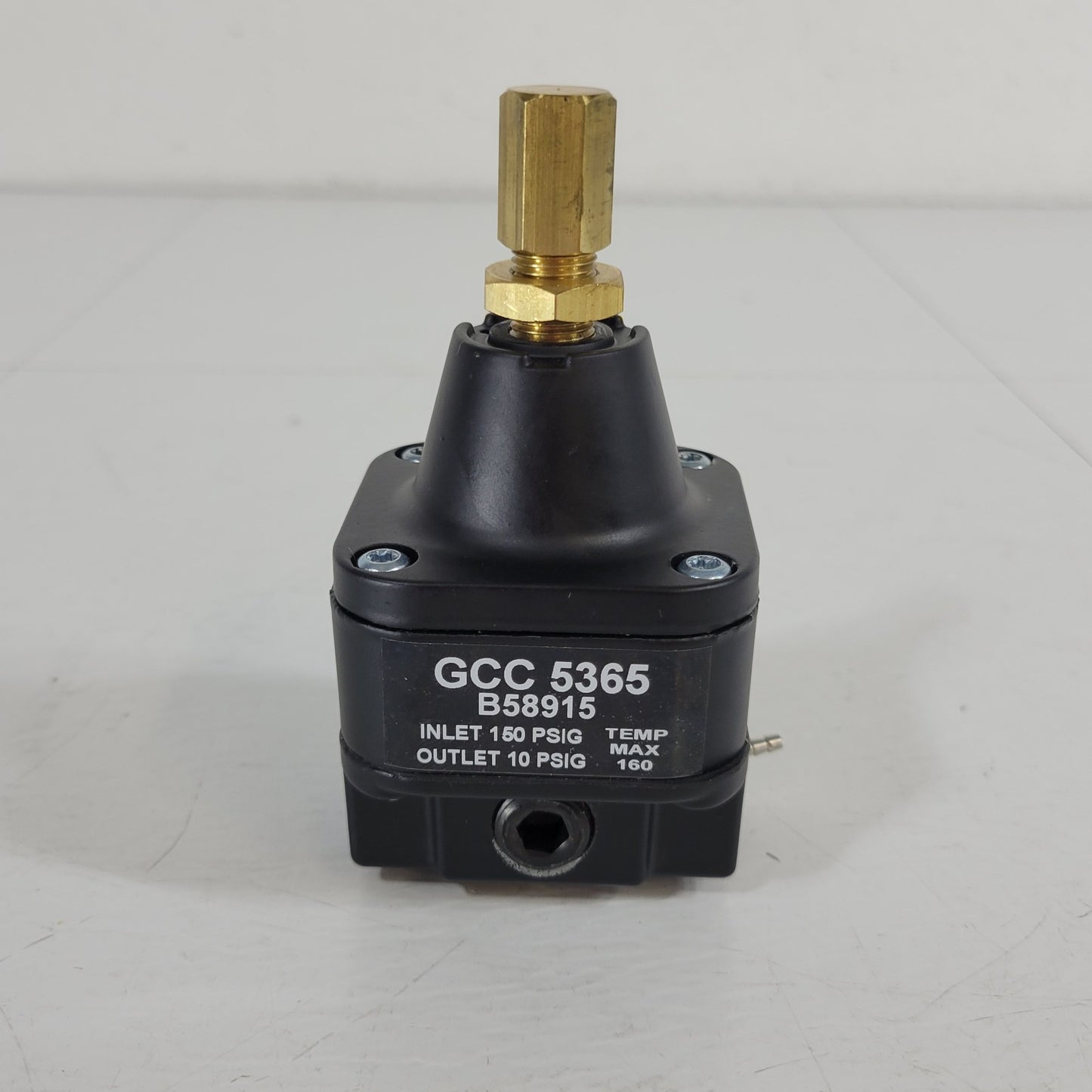 Beckman Coulter GCC 5365 Precision Pressure Regulator Inlet 150psi Outlet 10psi