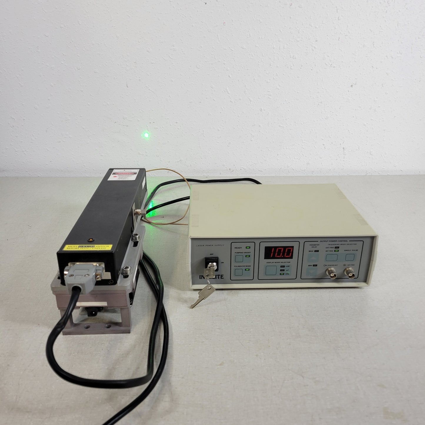 Intelite GSQAOM32-25 Pulsed Laser Controller w/ DPSSL Nd 532nm 1064nm Head 150uJ