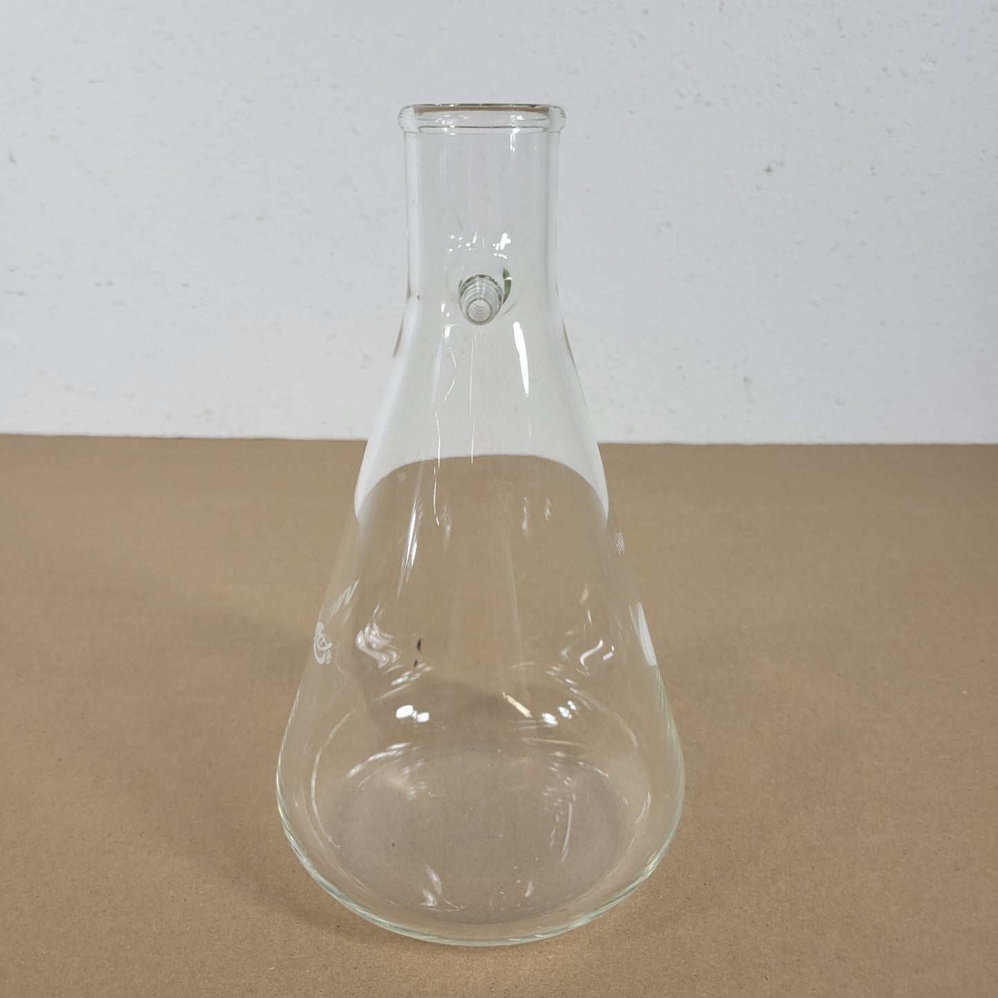 VWR 1000mL 1L Borosilicate Glass Filtering Flask w/ Sidearm Hose Connection