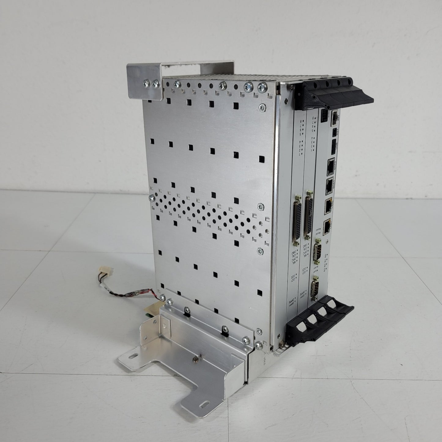 Beckman Coulter 176455 Unicel VME Single Board SBC Plane 5 Slot Chassis w/ Cards