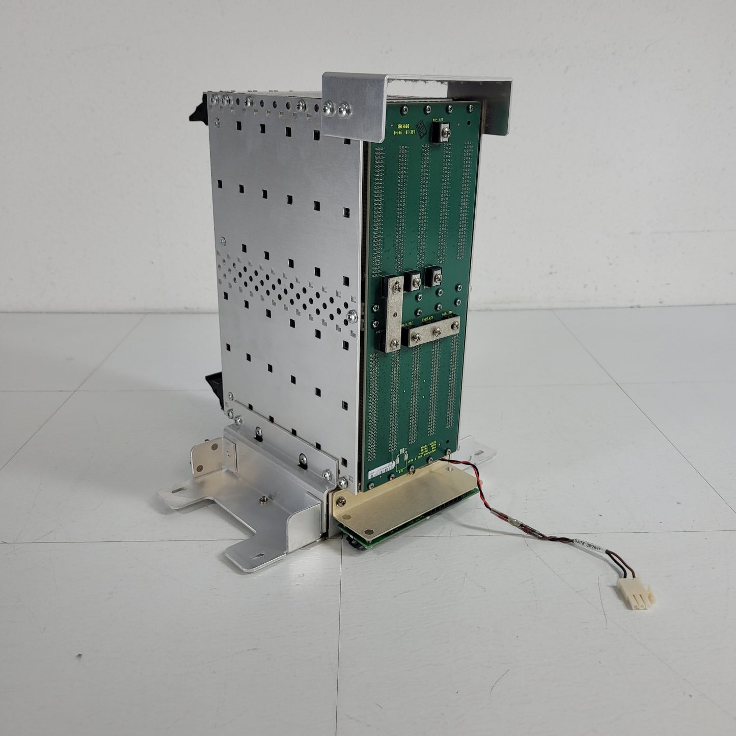 Beckman Coulter 176455 Unicel VME Single Board SBC Plane 5 Slot Chassis w/ Cards