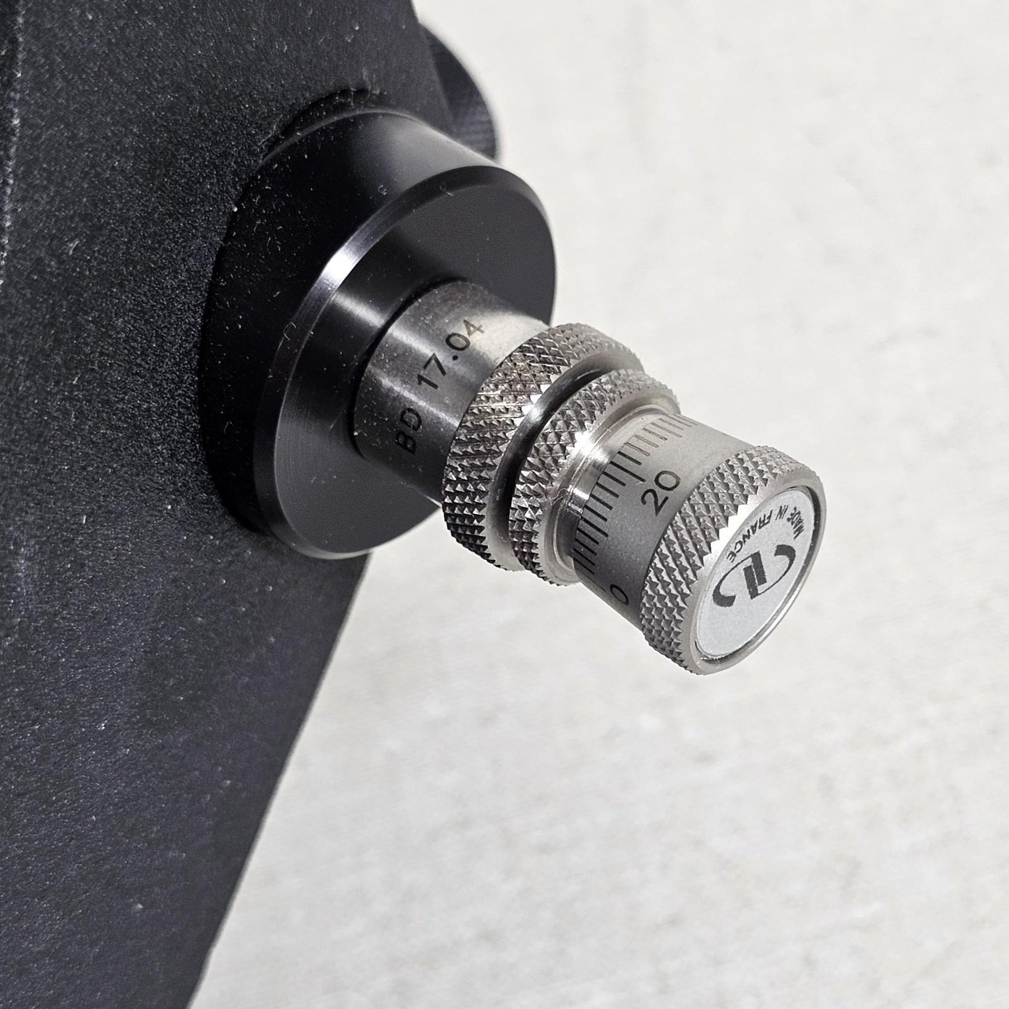 Newport SL15ABD Gimbal Optical Mount 6" Diameter 2 BD Differential Micrometers