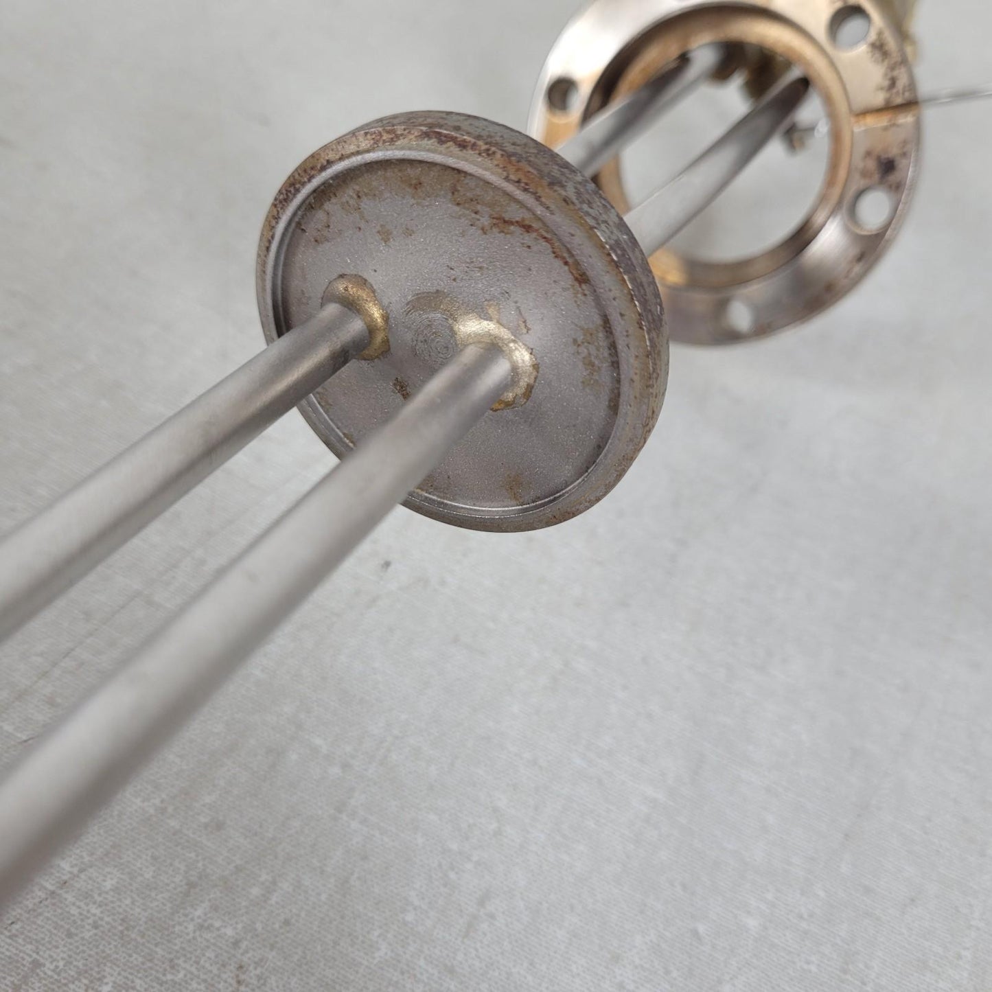 Two-Tube Gas Feedthrough VCR High Vacuum UHV 2.75" CF DN35CF Conflat Flange