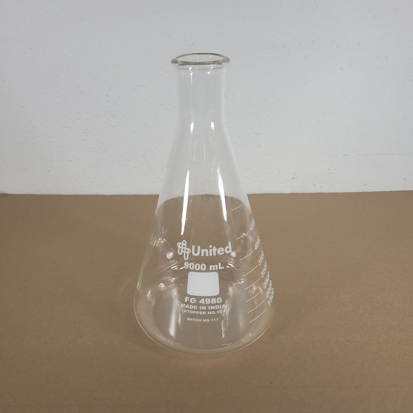 United Scientific FG4980-5000 5000mL 5L Borosilicate Glass Erlenmeyer Flask