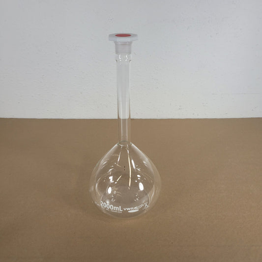 VWR 10546-002 2000mL (2L) Borosilicate Glass Volumetric Flask w/ Stopper