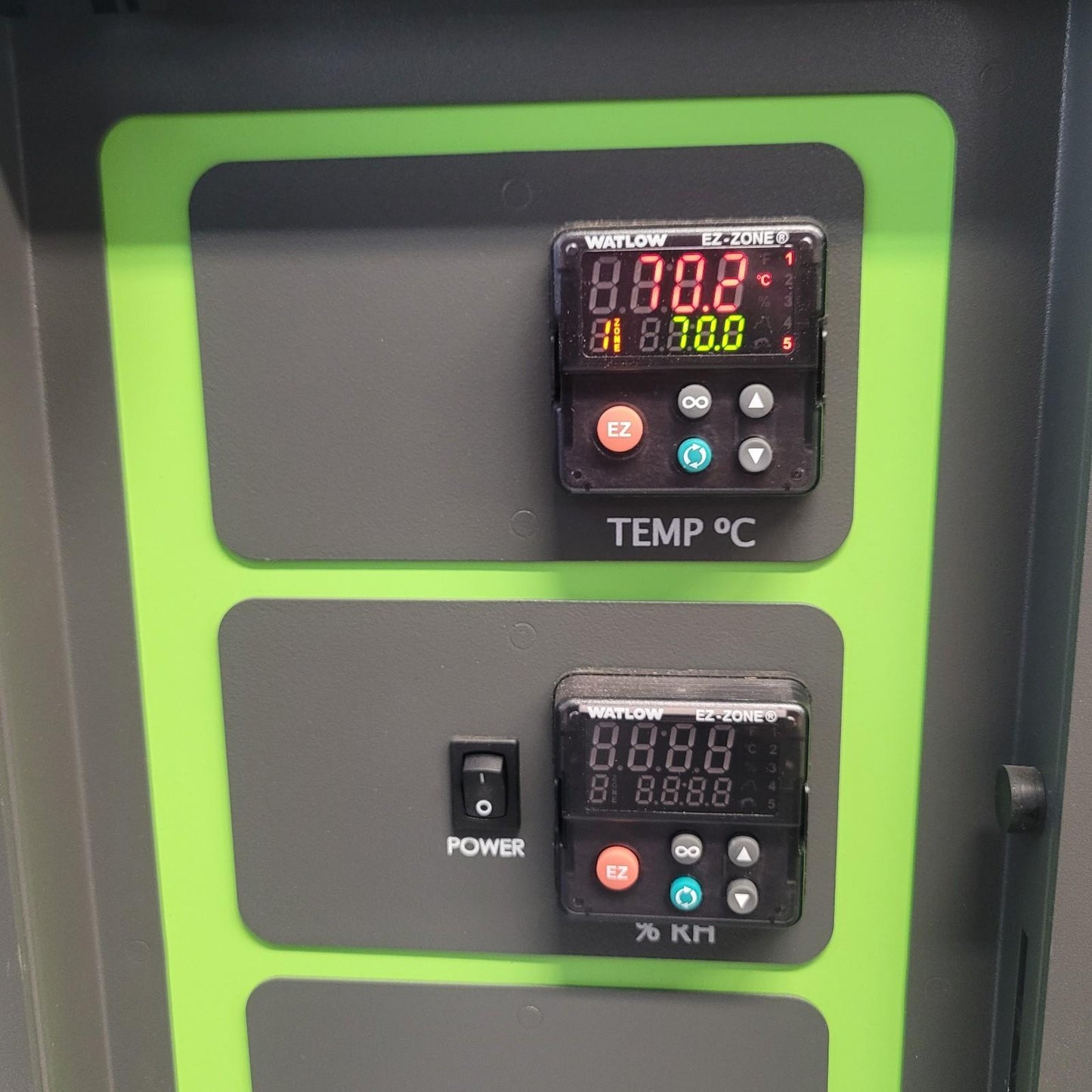 TESTED Caron 6010-1 Temperature & Humidity Environmental Test Chamber 10 Cu Ft.