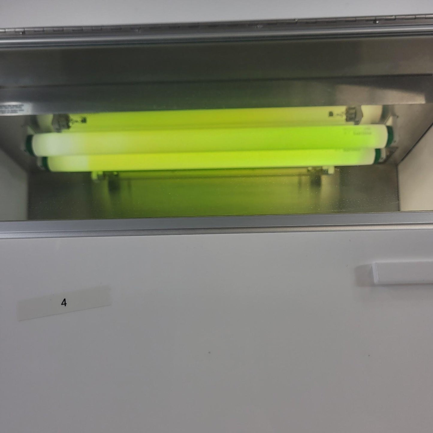 CBS P-030-202 PCR Workstation UV and Fluorescent Light 110V Dead Air Box