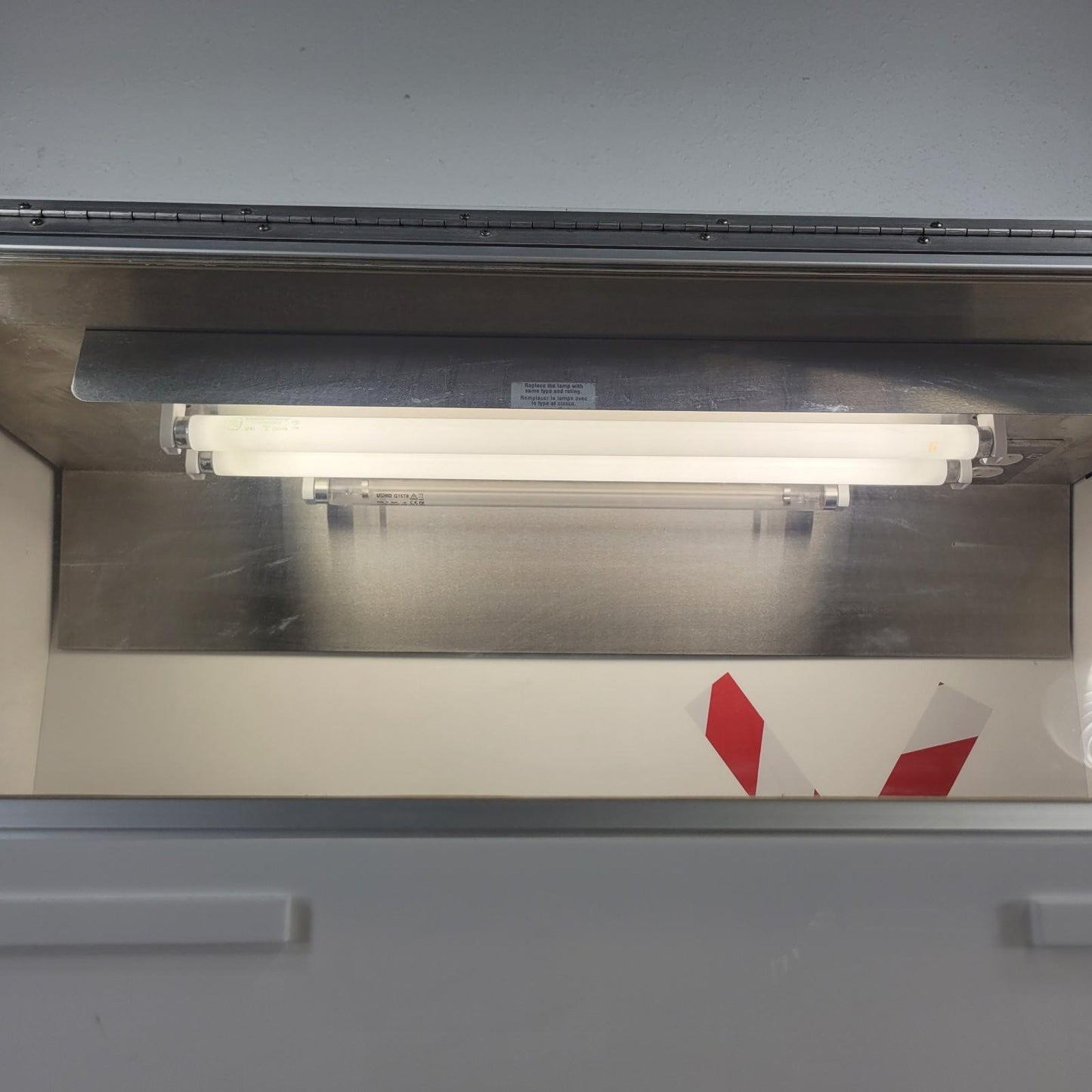 CBS P-036-02 PCR Workstation 36" UV Ultraviolet + Fluorescent Light Dead Air Box
