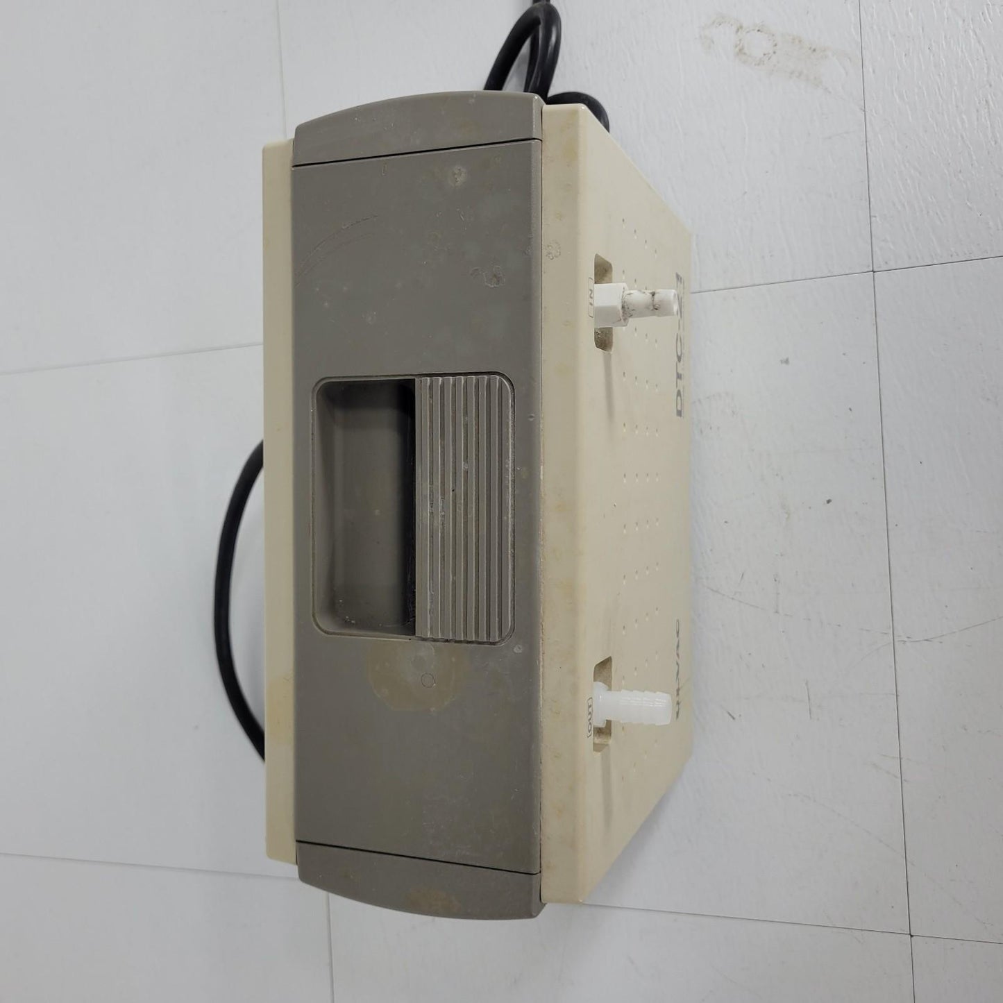 ULVAC DTC-21 Chemical Resistant Diaphragm Type Dry Vacuum Pump 24 L/min Speed
