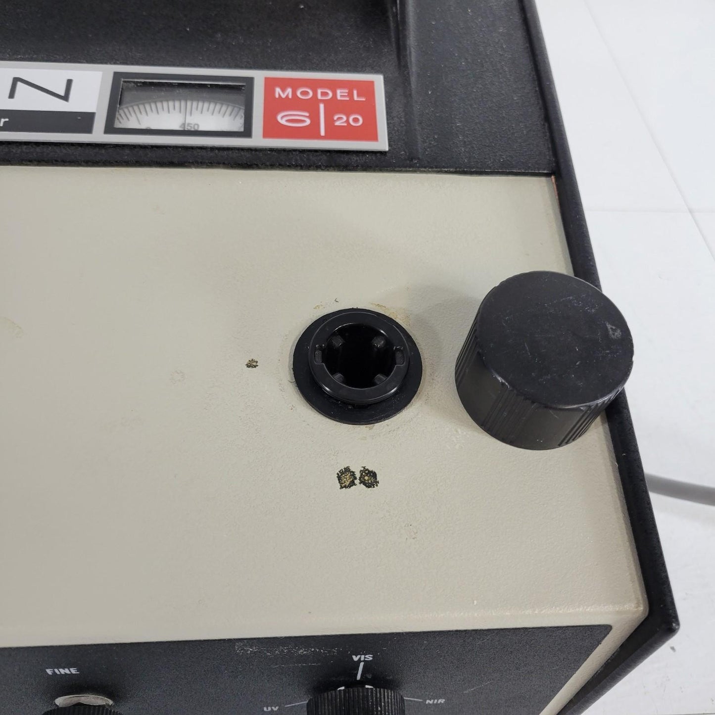 TESTED Coleman 6/20 Junior II Optical Spectrophotometer Colorimetry Spectrometer