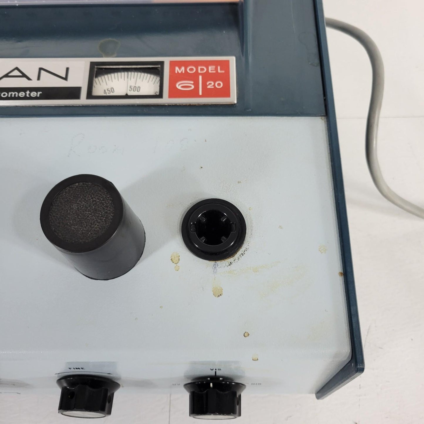 TESTED Coleman 6/20 Junior II Optical Spectrophotometer Colorimetry Cuvette