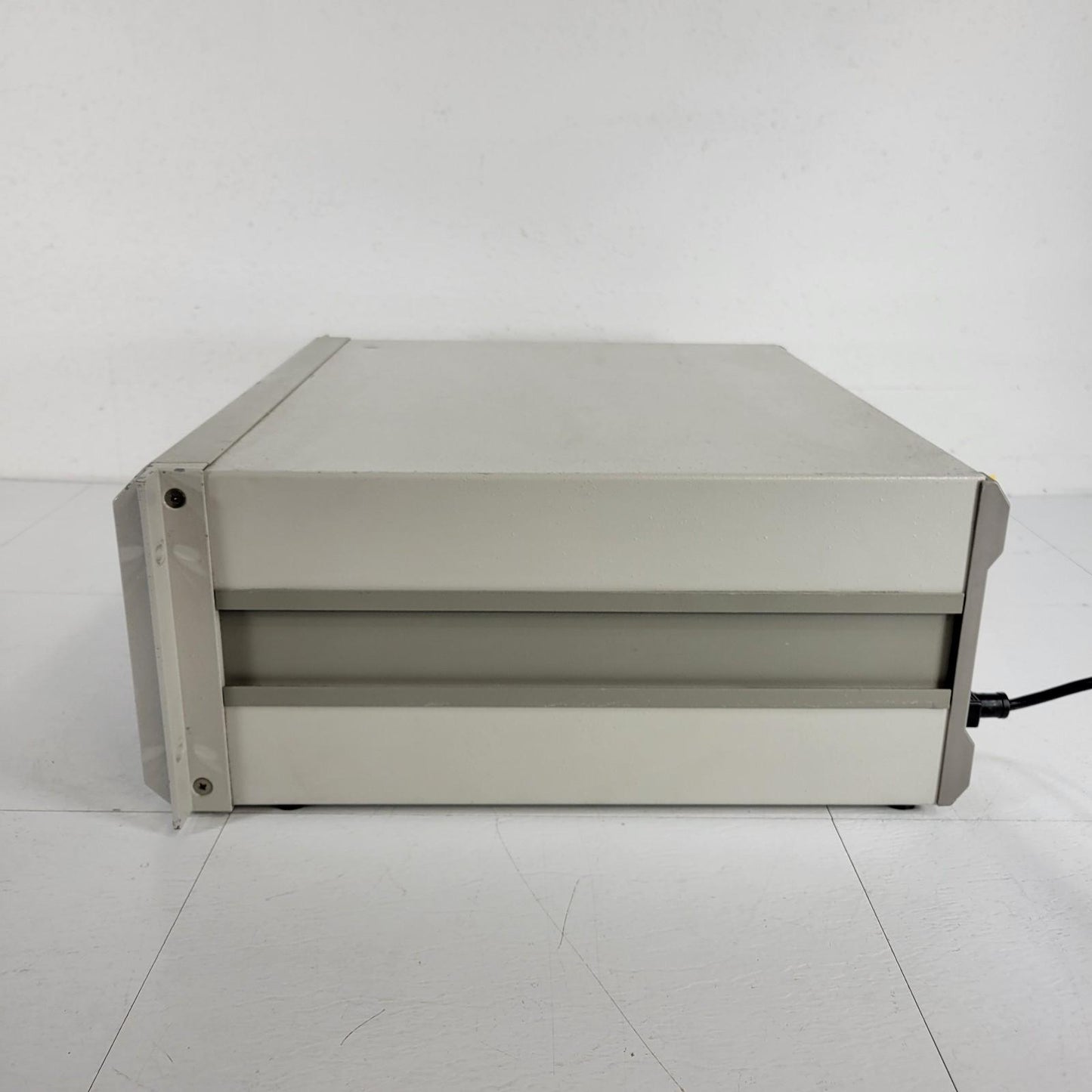 LDS DVC 4000 Digital vibration controller Waveform Generator