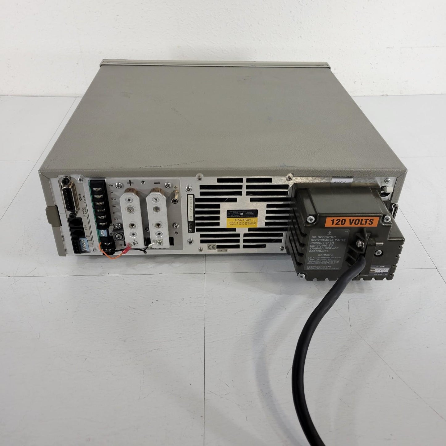 Hewlett Packard HP 6032A System DC Power Supply 0-60V/0-50A 1000W Adjustable