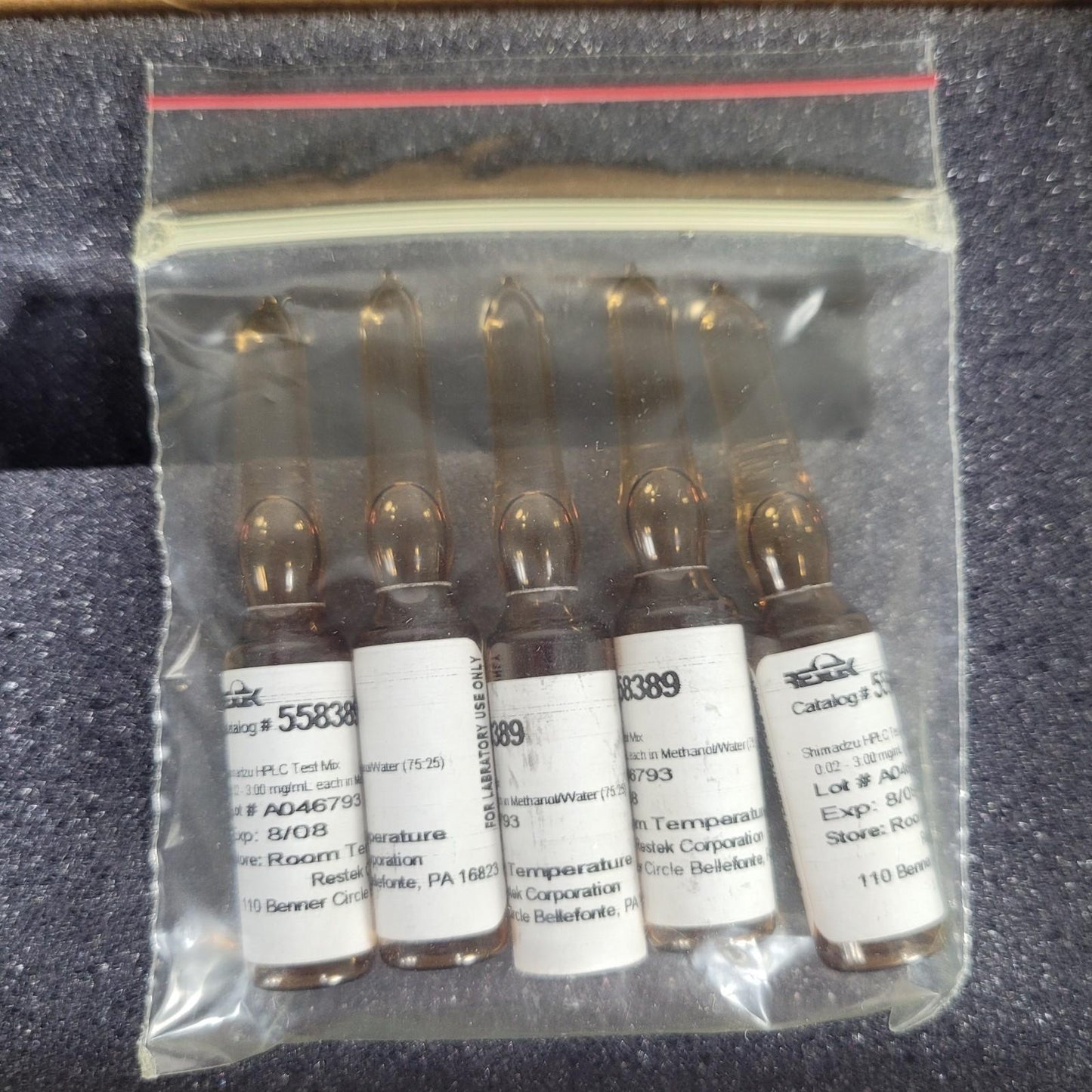 Shimadzu 220-91394-00 Liquid Chromatography Column w/ HPLC Test Mix 3 mg