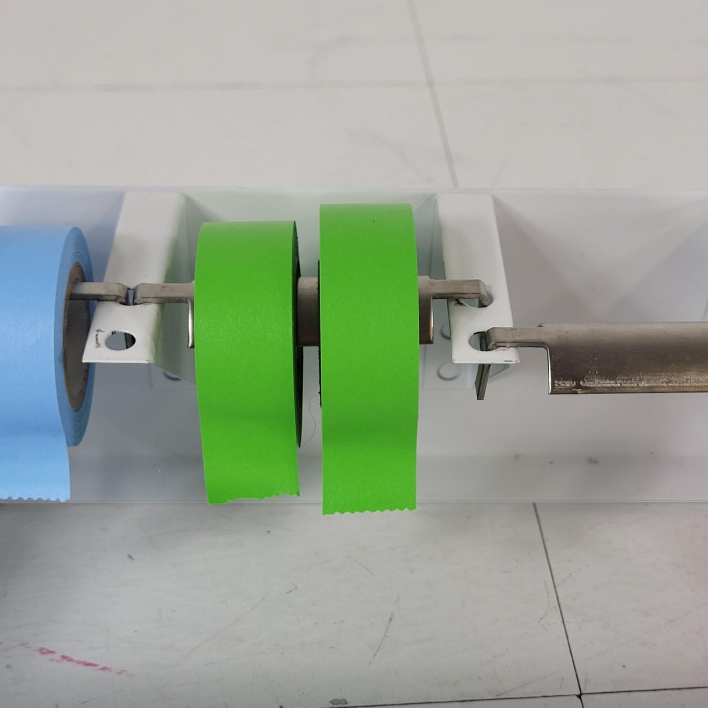 VWR 89097-896 Multiple Roll Tape Dispenser 1" Core With Tape Metal Sheet