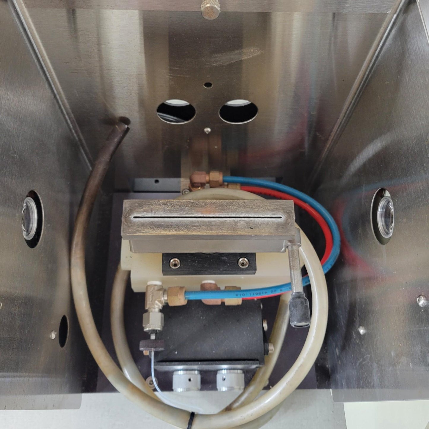 *Read Description* Buck Scientific 210-VGP Atomic Absorption Spectrophotometer