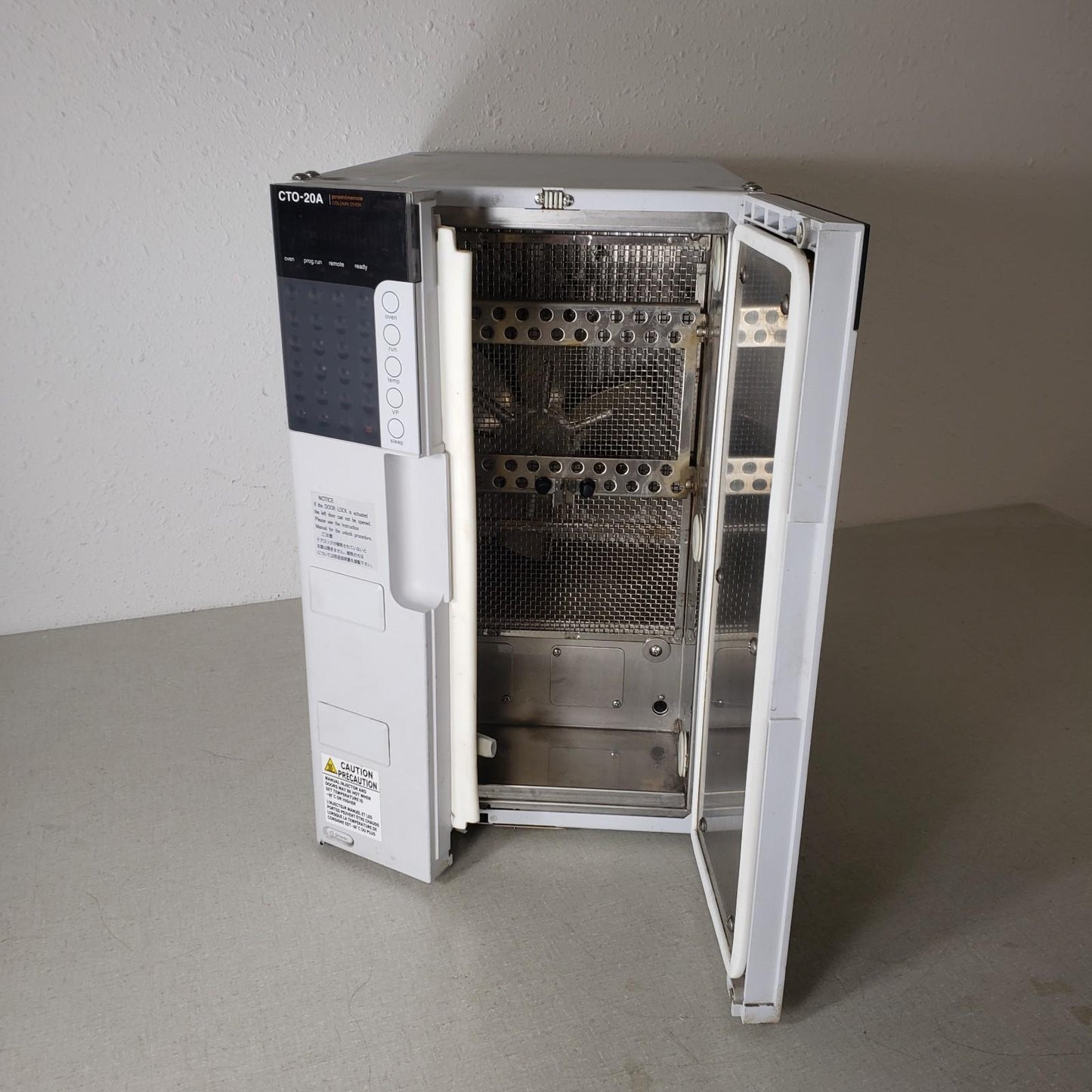 TESTED Shimadzu CTO-20A Prominence Column Oven 228-45009-32 HPLC Forced Air