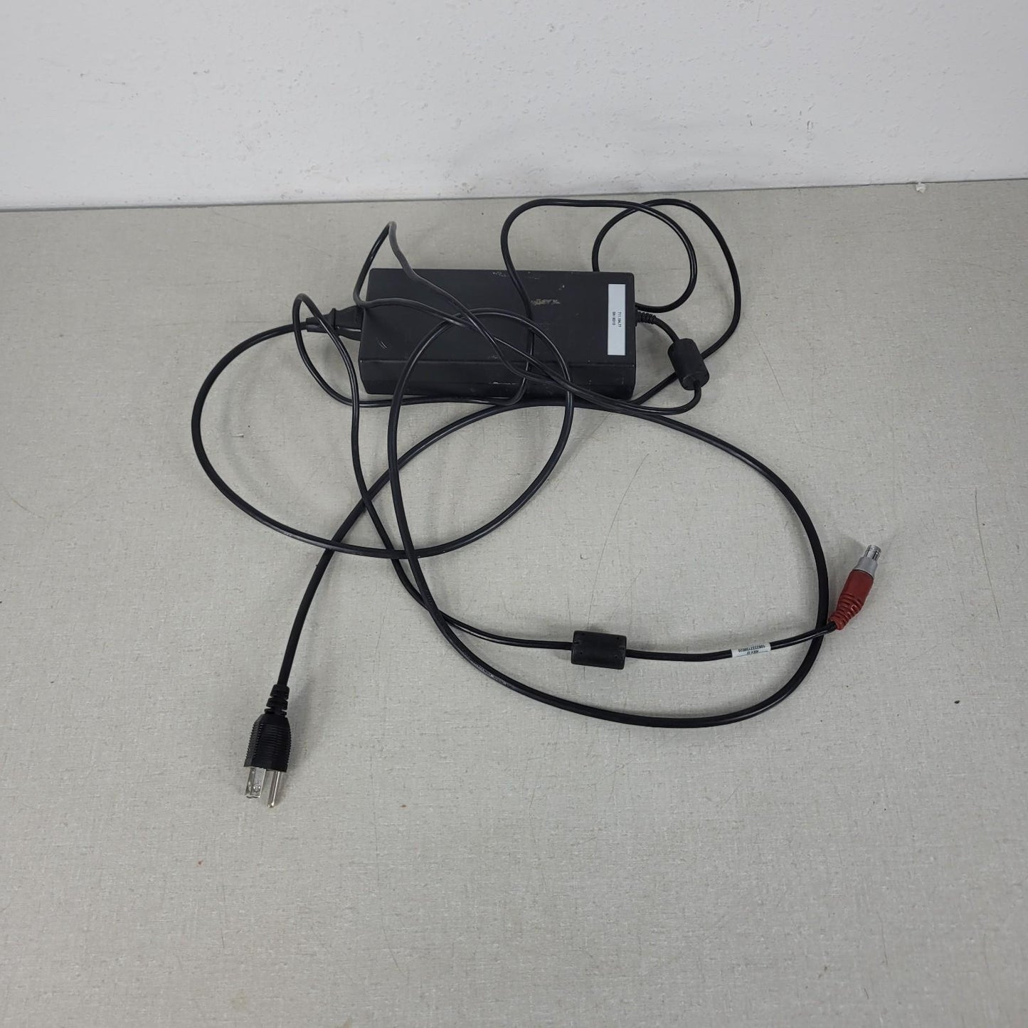 *READ* Vision Research Phantom v711 High Speed Camera 7530 FPS WXGA Color 16GB