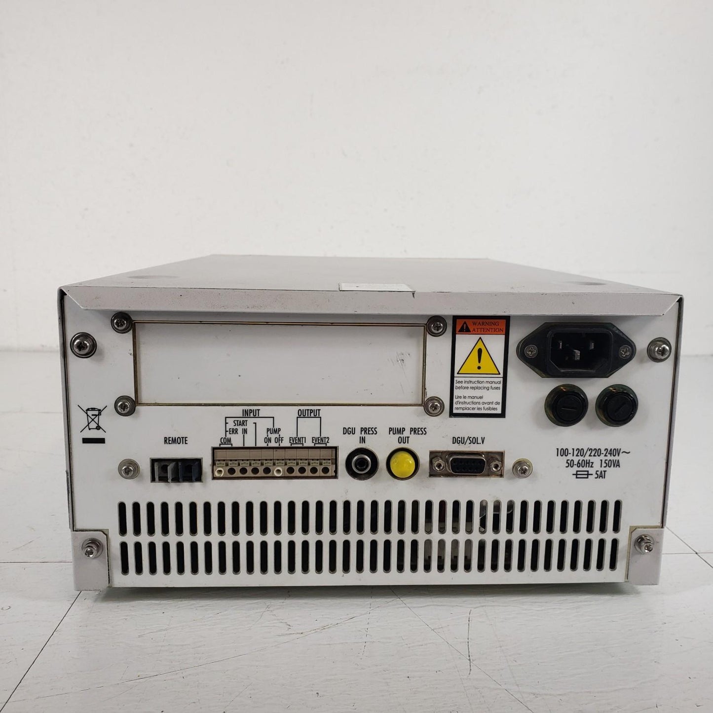 Shimadzu LC-20AT Prominence HPLC Liquid Chromatograph Pump 228-45001-32