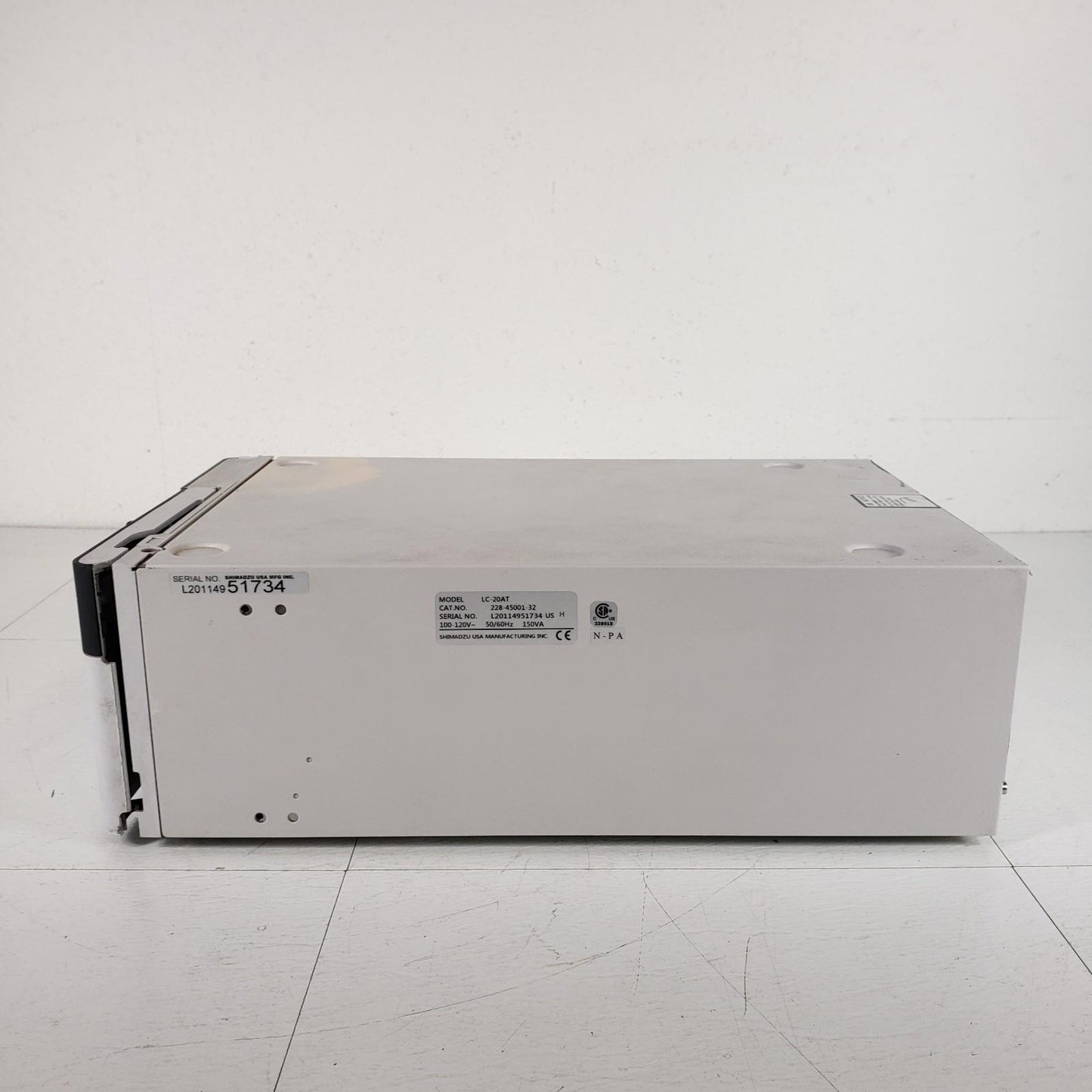 Shimadzu LC-20AT Prominence HPLC Liquid Chromatograph Pump 228-45001-32