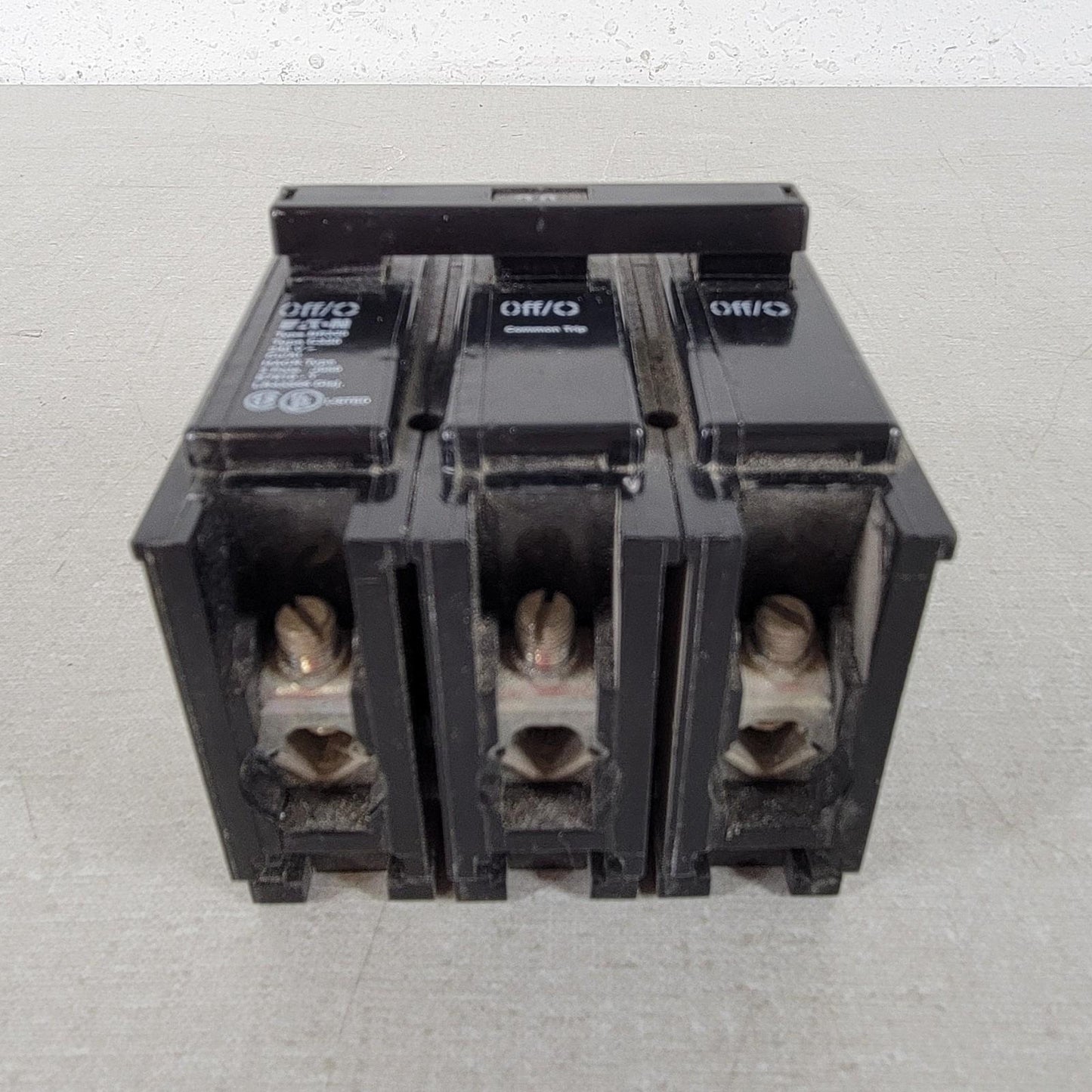 EATON BR320 C320 HACR Type Breaker Switch 240V Cu/Al 3 Pole