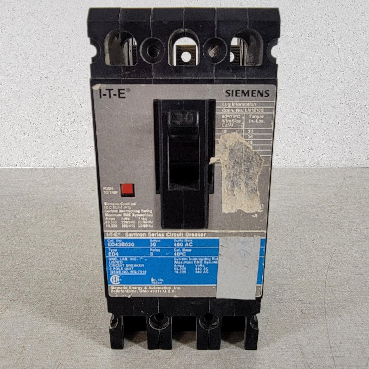 SIEMENS ED43B030 ED4 Sentron Series Circuit Breaker Max Interupt 220/240V 65A