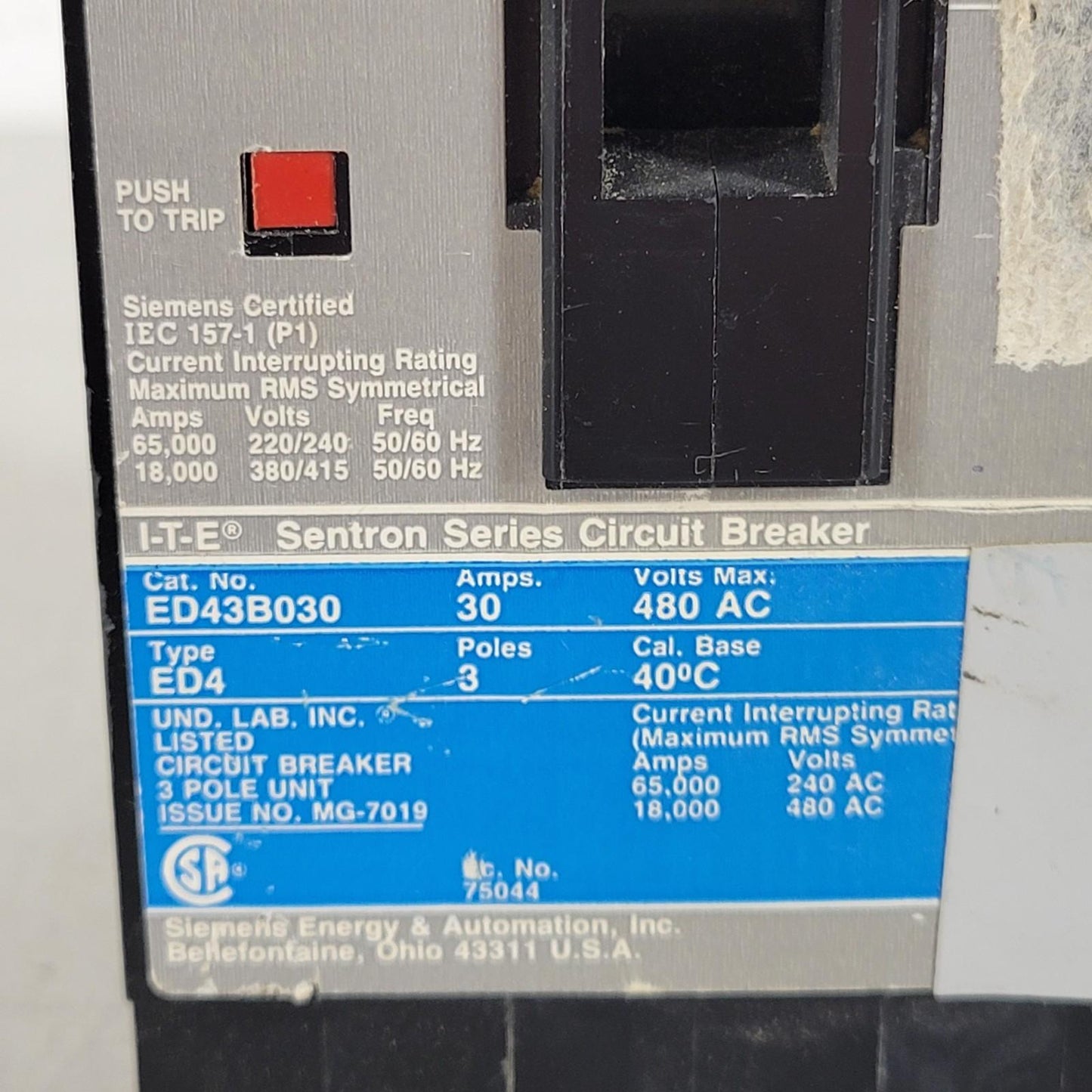 SIEMENS ED43B030 ED4 Sentron Series Circuit Breaker Max Interupt 220/240V 65A