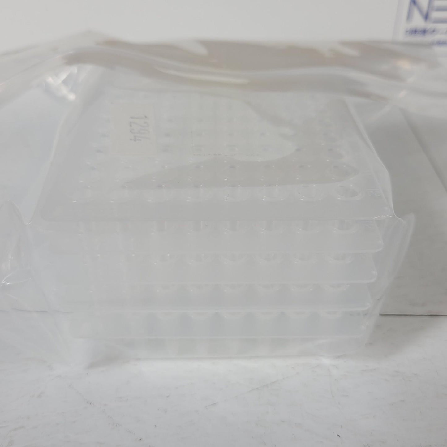 Watson 137-174C 0.2mL 96 well PCR Plate Non Skirted Natural 40 Plates