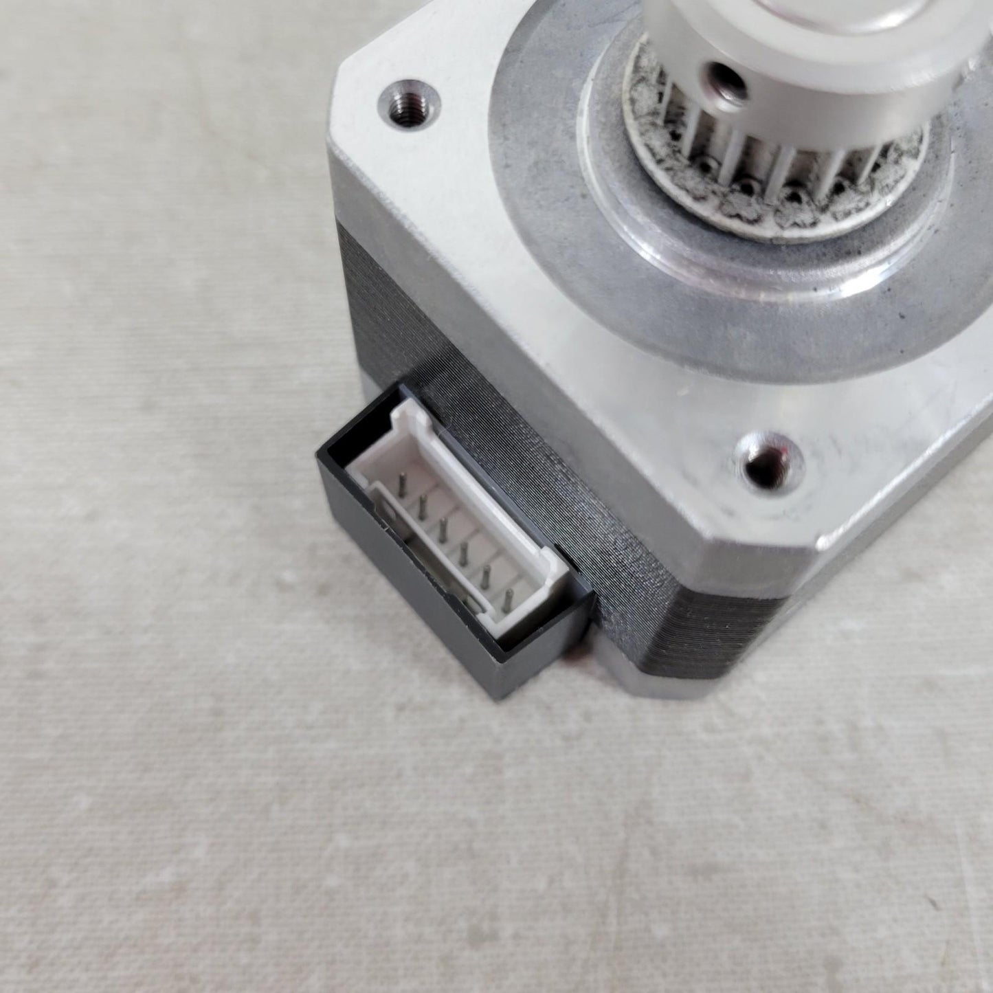 Oriental Motor Vexta Stepping Motor PK244PA-C20 1 Phase 1.8deg 4.8VDC 1.2A 6 Pin